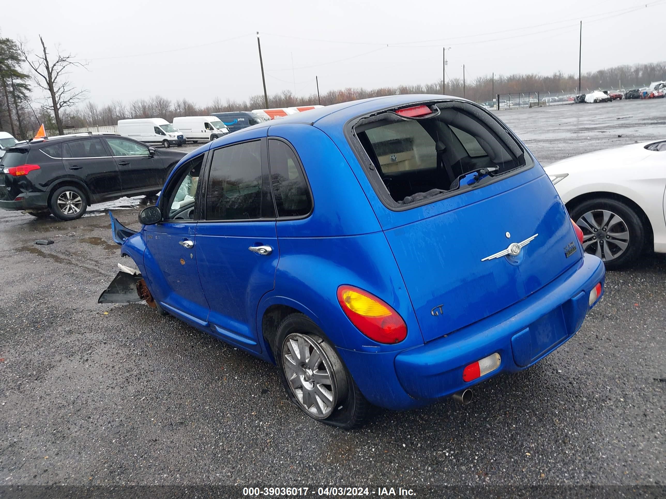 Photo 2 VIN: 3C8FY78G33T599270 - CHRYSLER PT CRUISER 