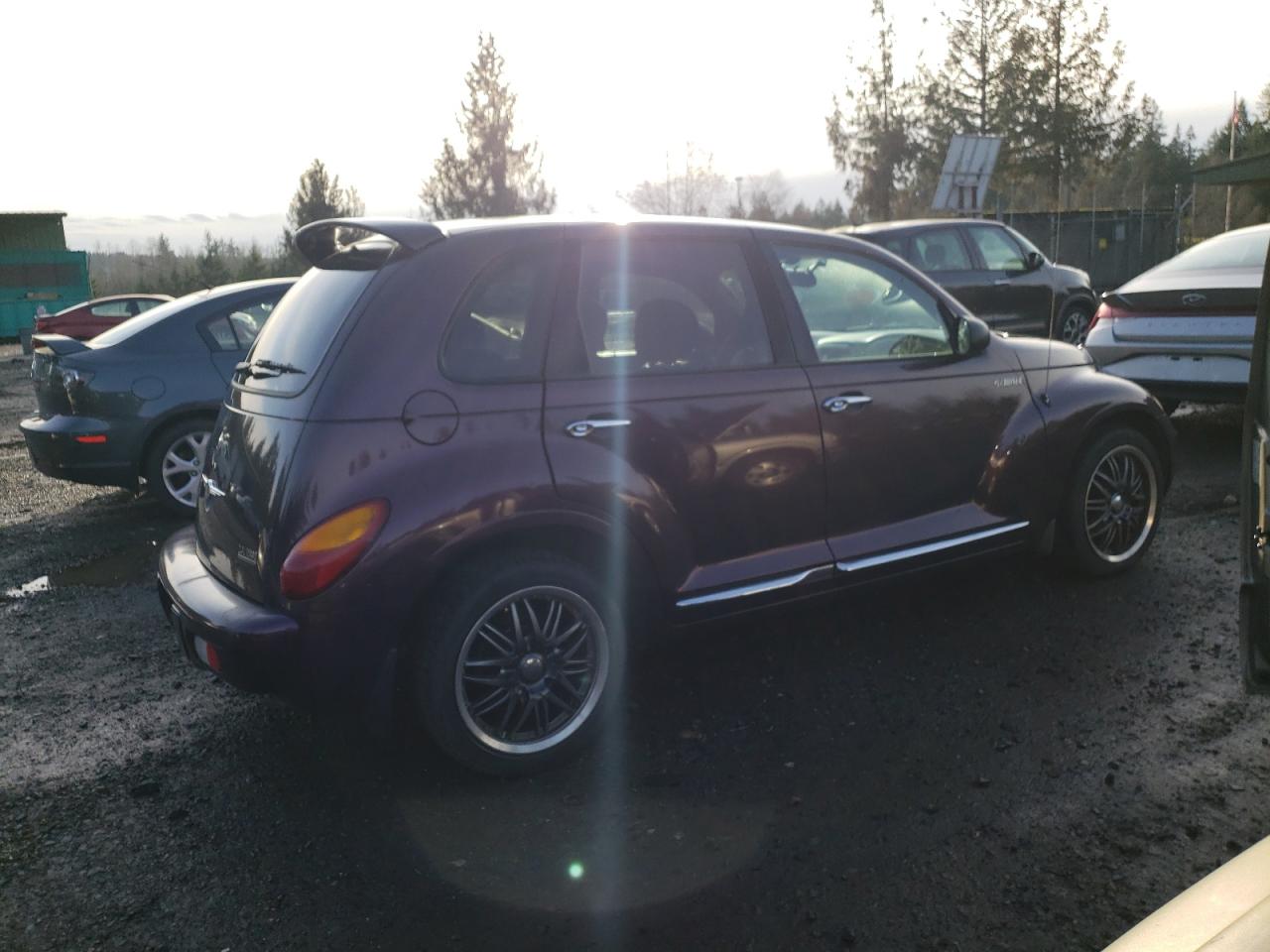 Photo 2 VIN: 3C8FY78G44T354415 - CHRYSLER PT CRUISER 