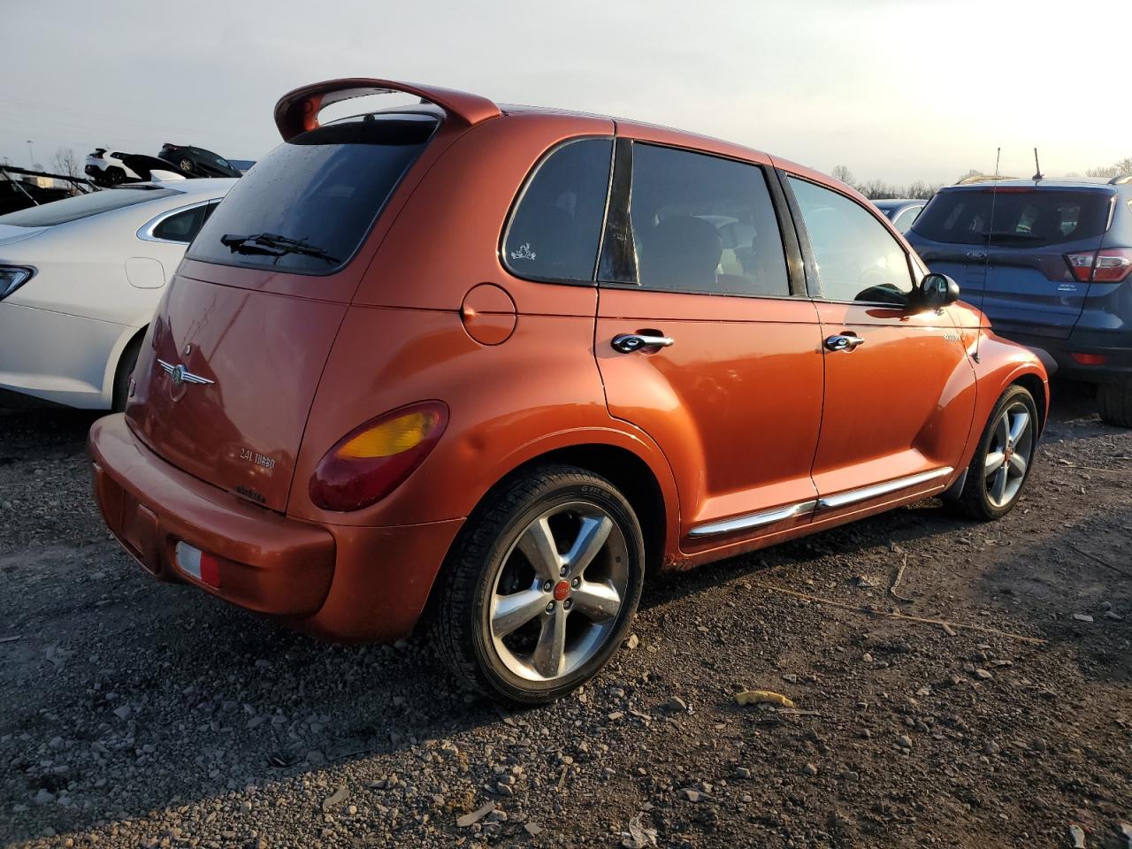 Photo 2 VIN: 3C8FY78G93T601118 - CHRYSLER PT CRUISER 