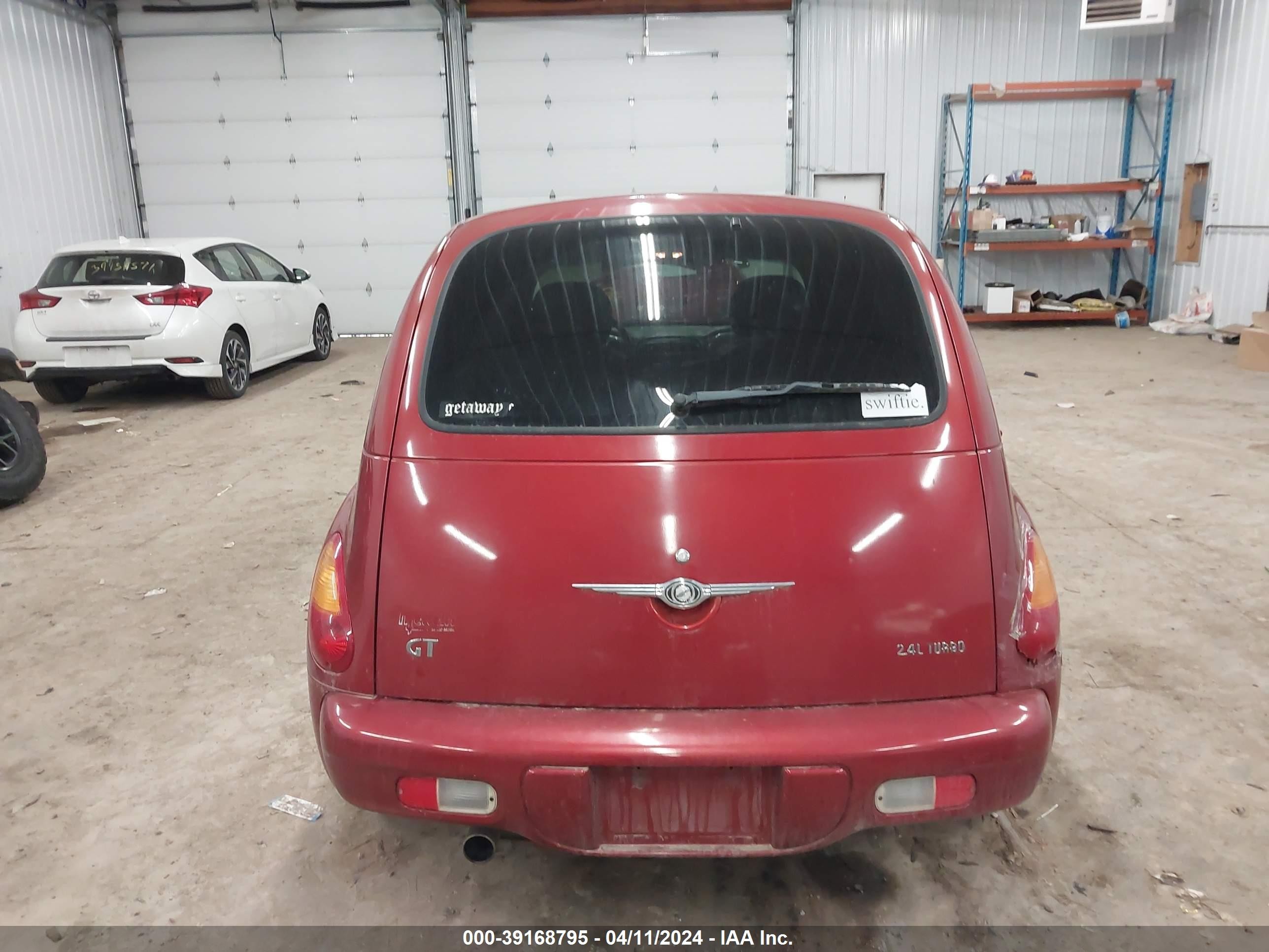 Photo 15 VIN: 3C8FY78GX3T548879 - CHRYSLER PT CRUISER 