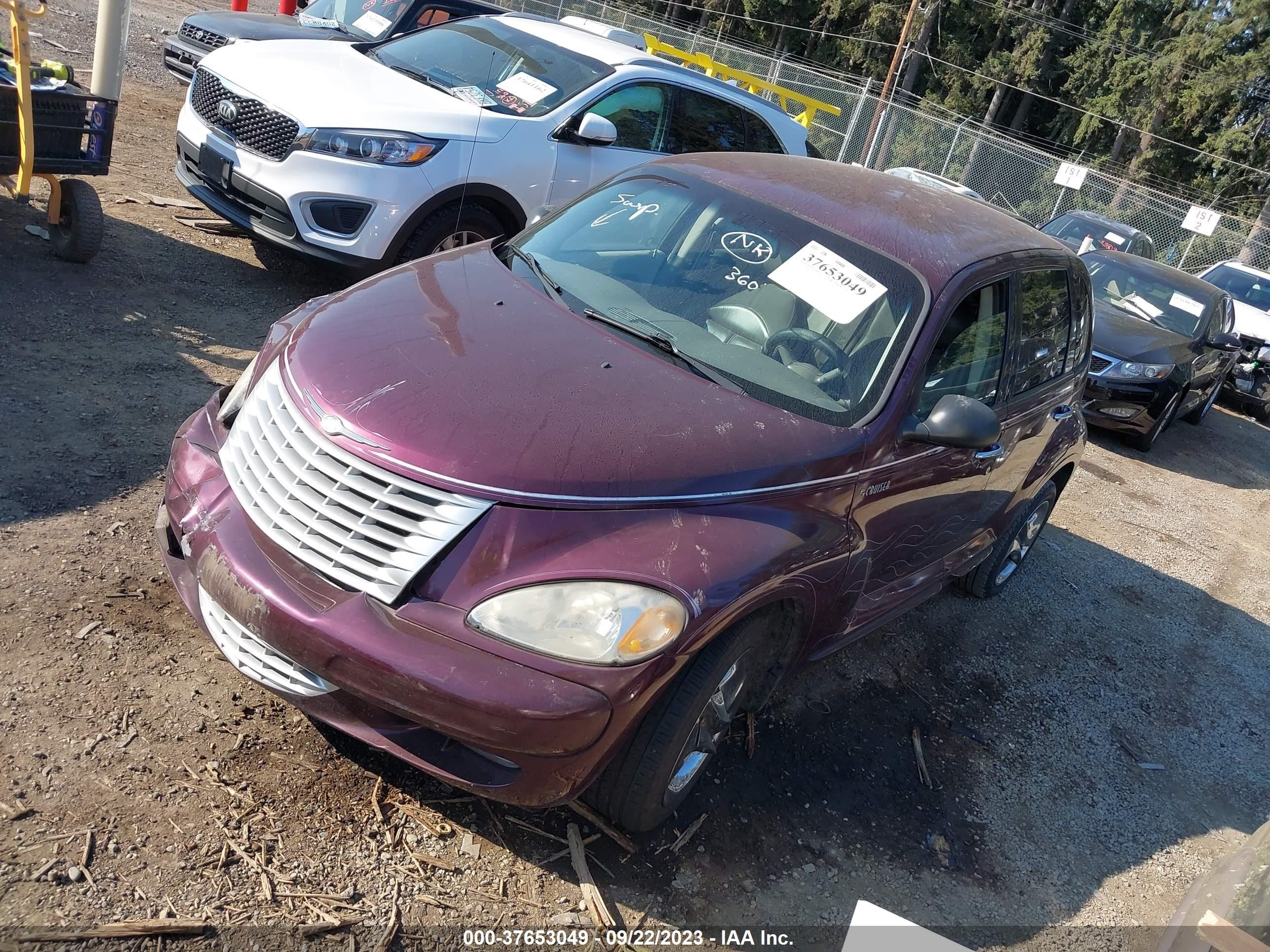 Photo 1 VIN: 3CAFY4BBX1T263008 - CHRYSLER PT CRUISER 