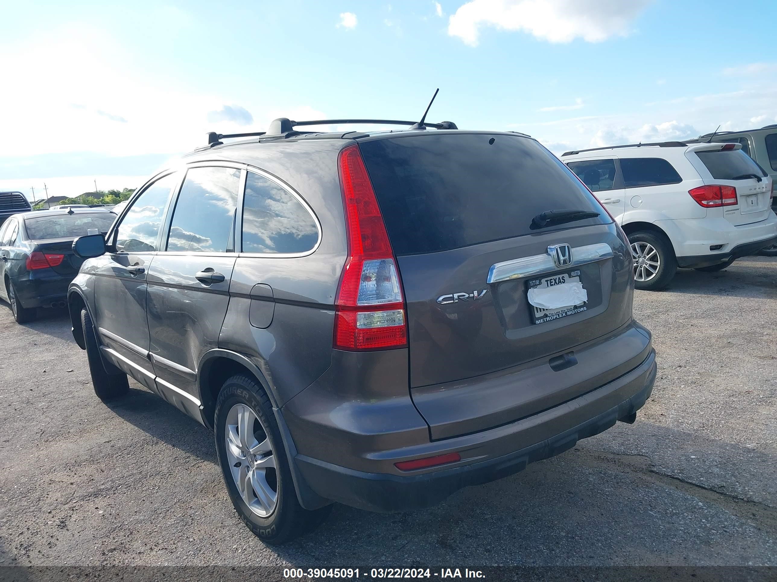 Photo 2 VIN: 3CZRE3H57AG700163 - HONDA CR-V 