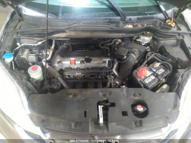 Photo 9 VIN: 3CZRE4H54AG706377 - HONDA CR-V 