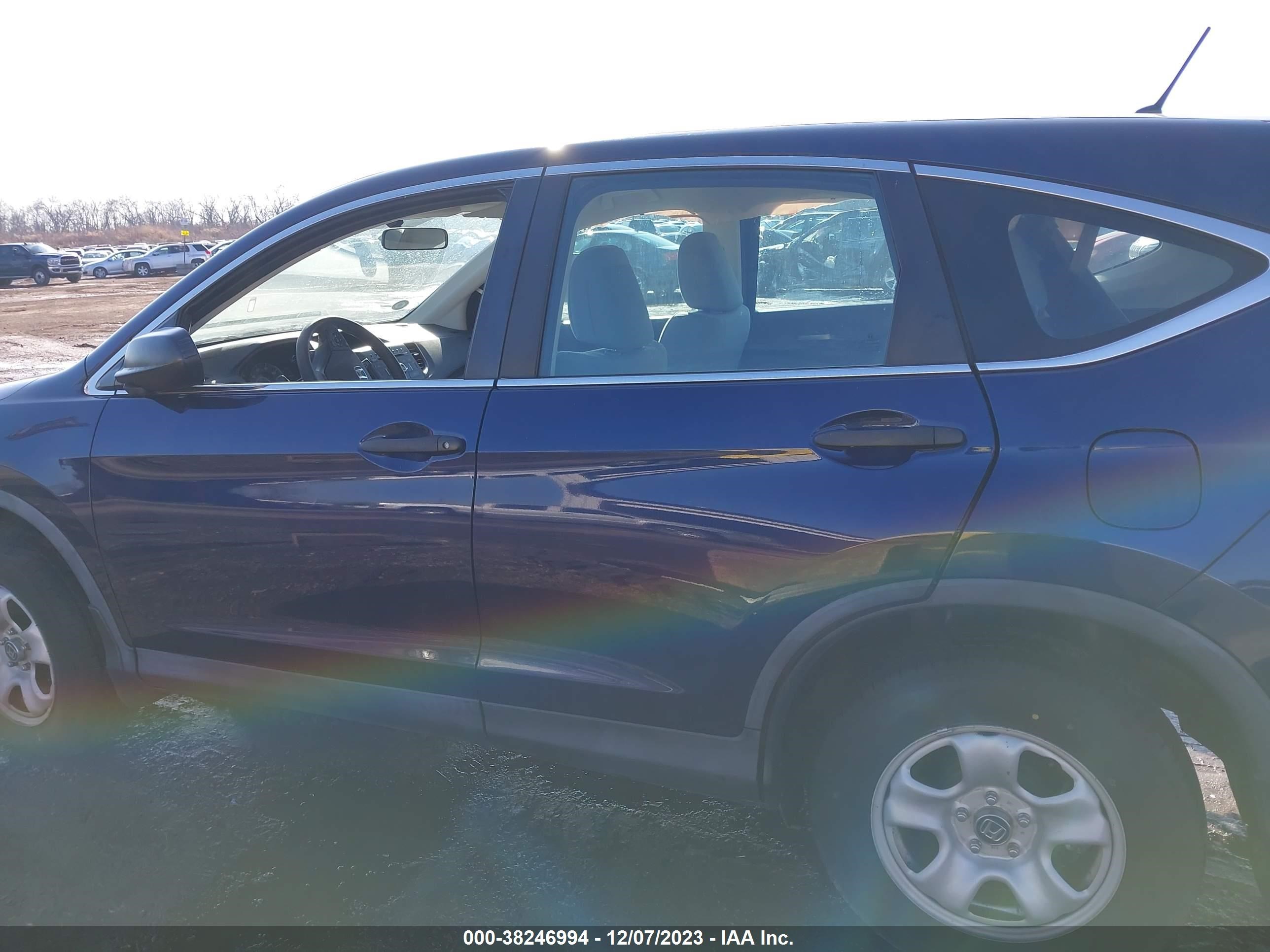 Photo 13 VIN: 3CZRM3H36FG715827 - HONDA CR-V 