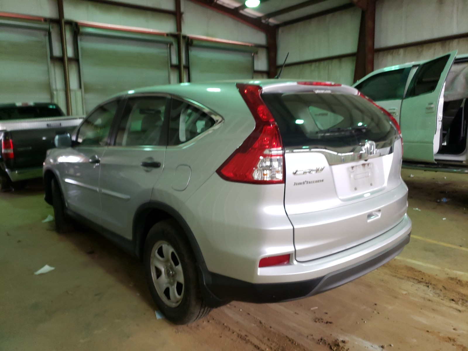 Photo 2 VIN: 3CZRM3H38GG704653 - HONDA CR-V LX 