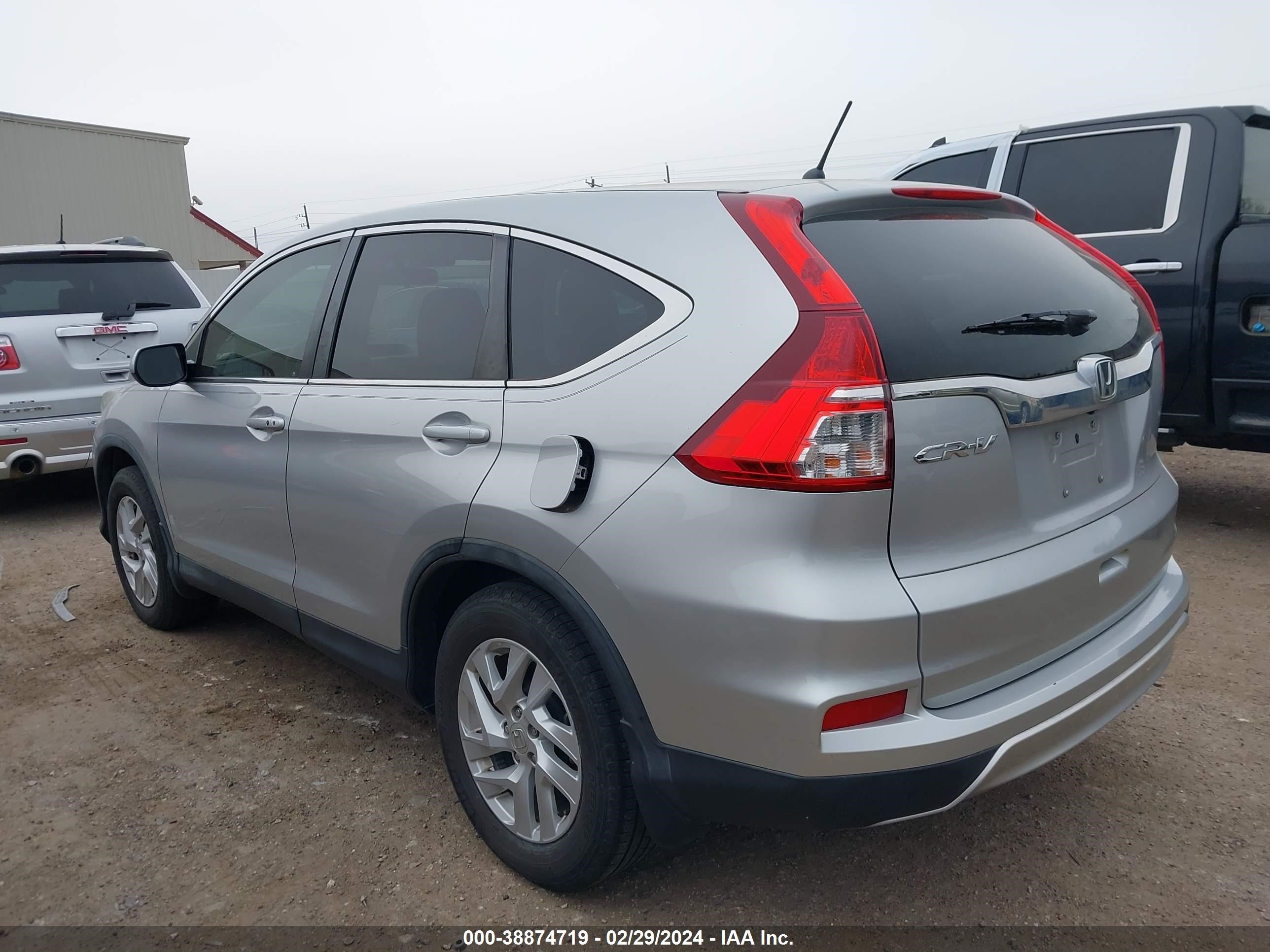 Photo 2 VIN: 3CZRM3H52FG705068 - HONDA CR-V 