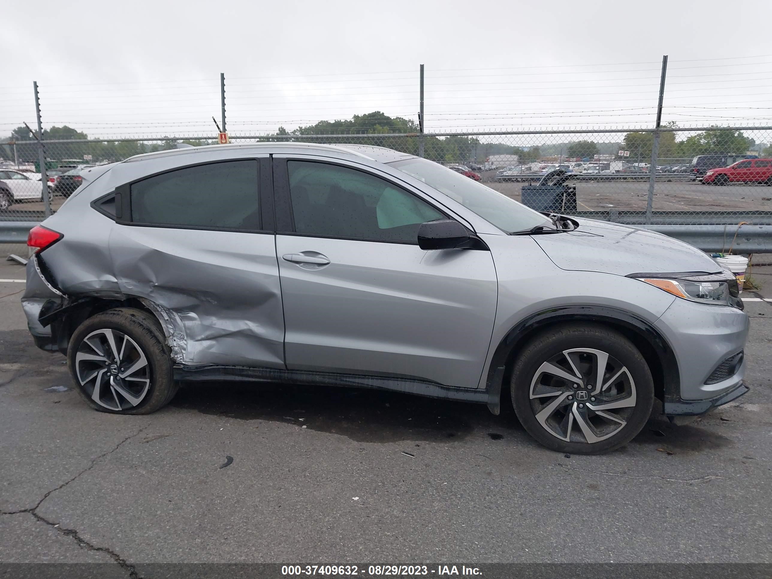 Photo 12 VIN: 3CZRU5H14LM704588 - HONDA HR-V 