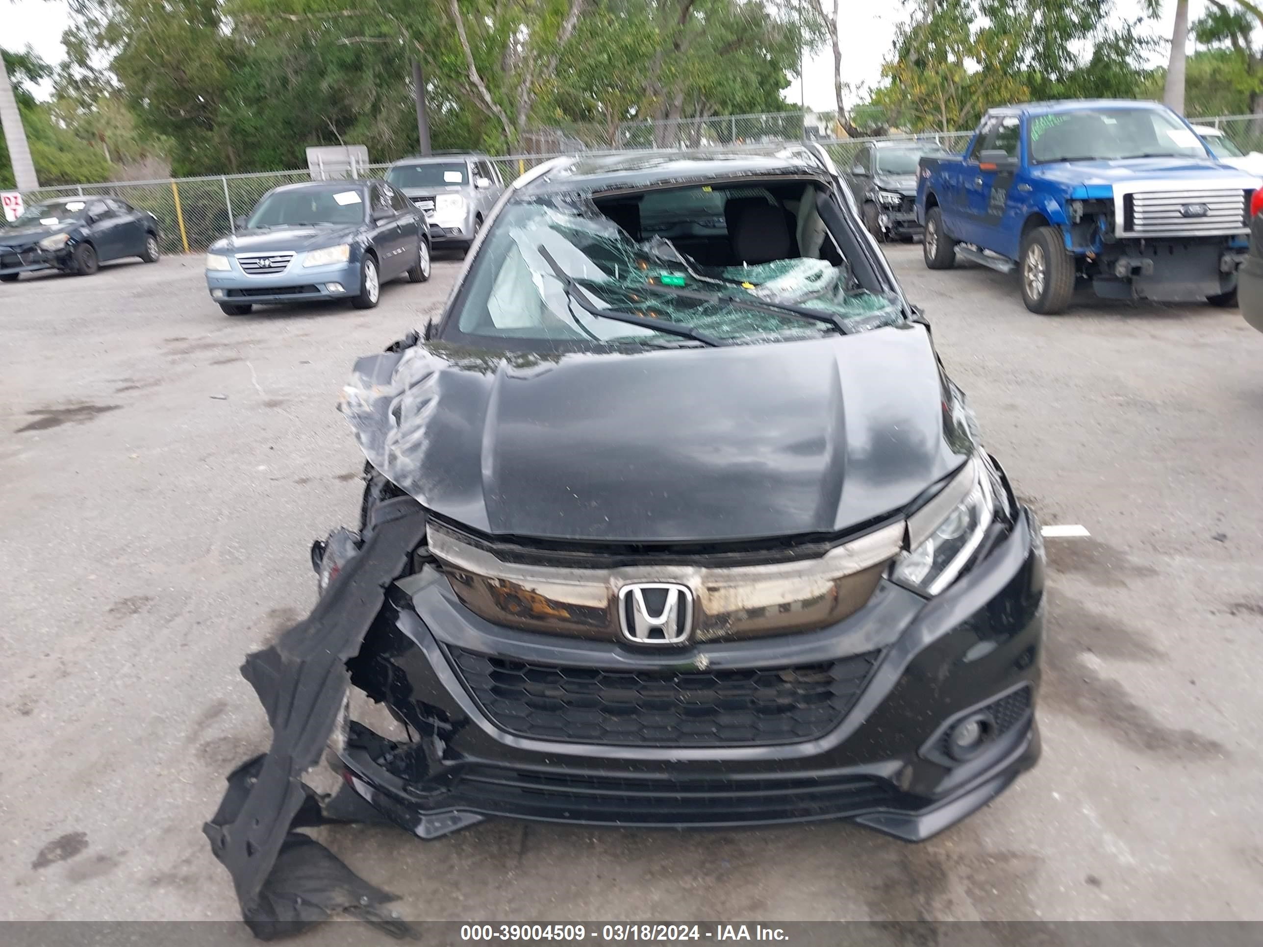 Photo 10 VIN: 3CZRU5H19MM728581 - HONDA HR-V 