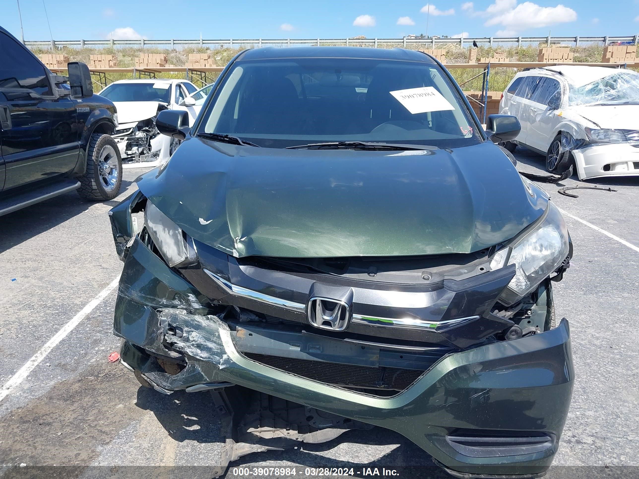 Photo 11 VIN: 3CZRU5H30HG700979 - HONDA HR-V 