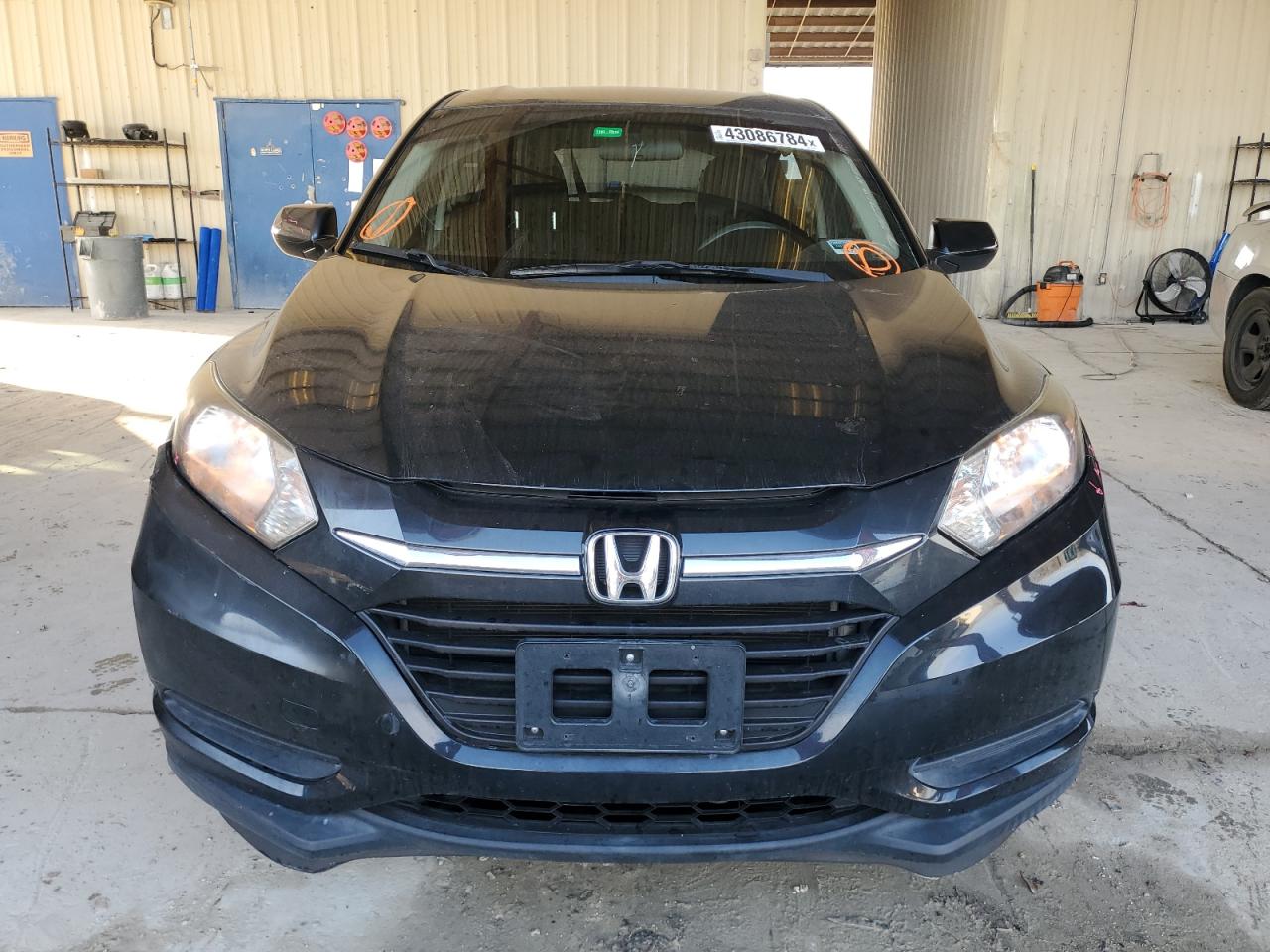 Photo 4 VIN: 3CZRU5H30JM715067 - HONDA HR-V 