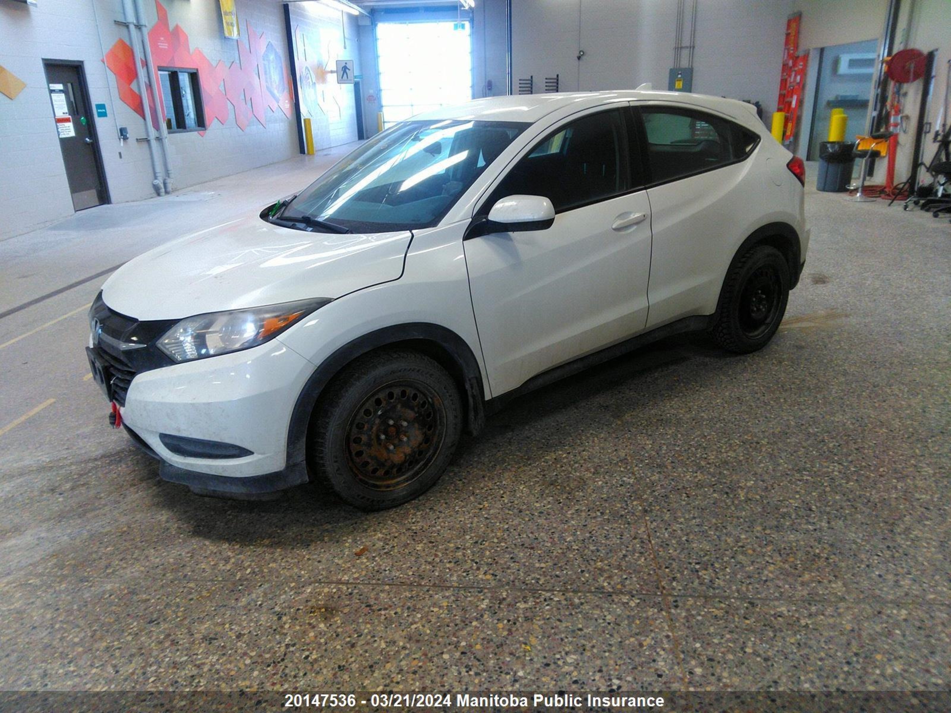 Photo 1 VIN: 3CZRU5H31GM103713 - HONDA HR-V 