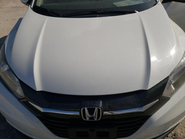 Photo 6 VIN: 3CZRU5H31JM711691 - HONDA HR-V LX 