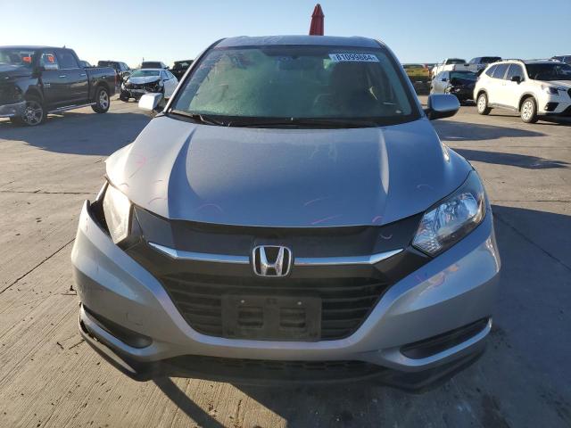 Photo 4 VIN: 3CZRU5H32HG704421 - HONDA HR-V LX 