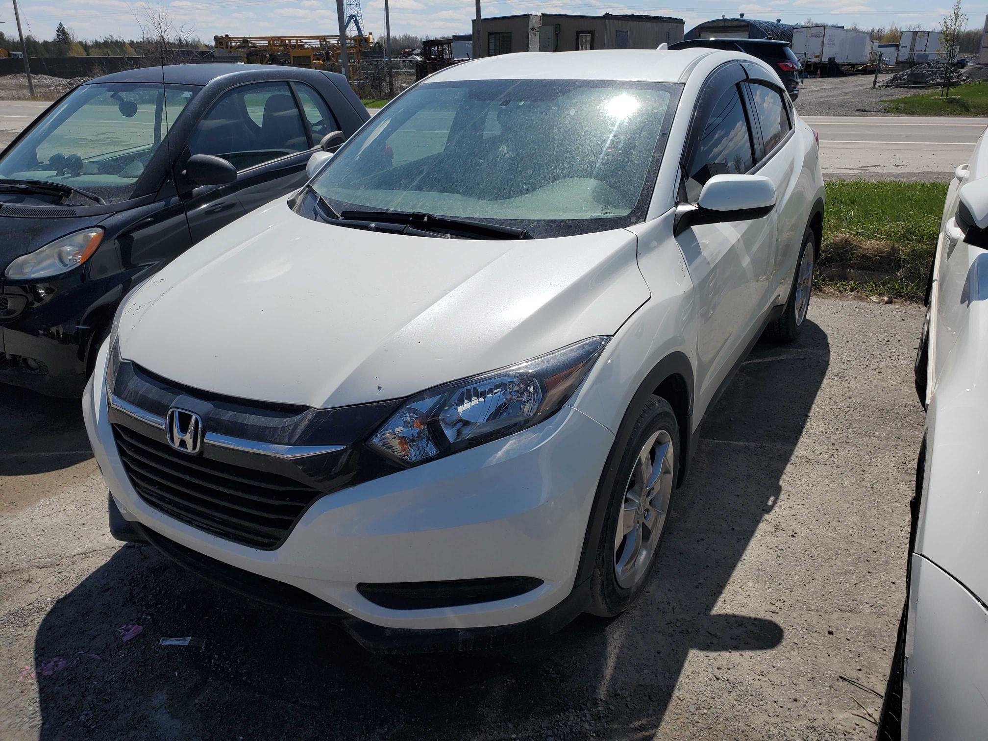 Photo 1 VIN: 3CZRU5H35HM100573 - HONDA HR-V LX 