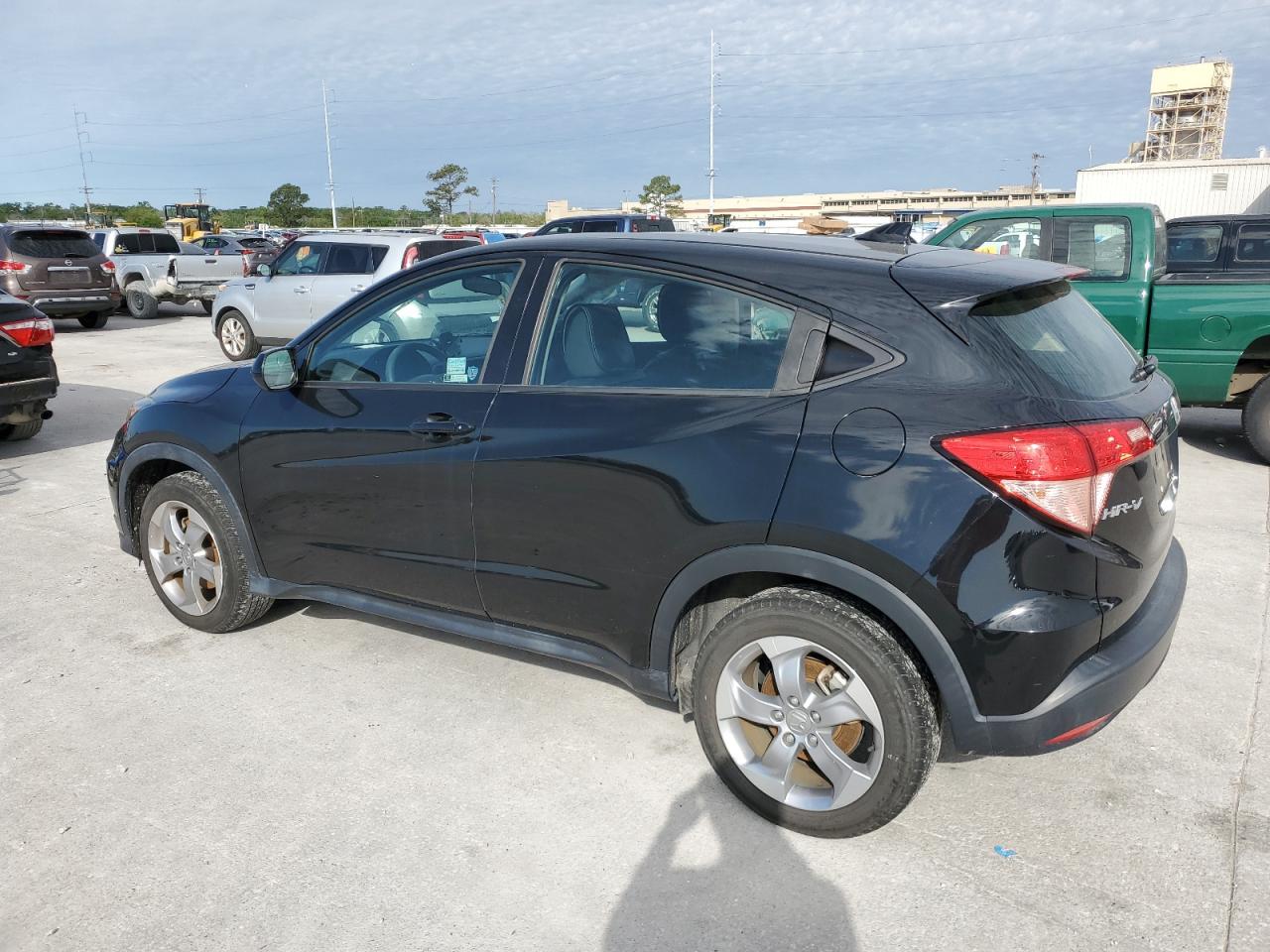 Photo 1 VIN: 3CZRU5H36JM720211 - HONDA HR-V 