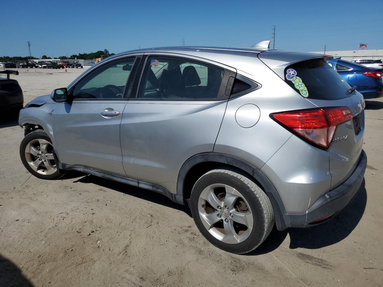 Photo 1 VIN: 3CZRU5H37GM742632 - HONDA HR-V 