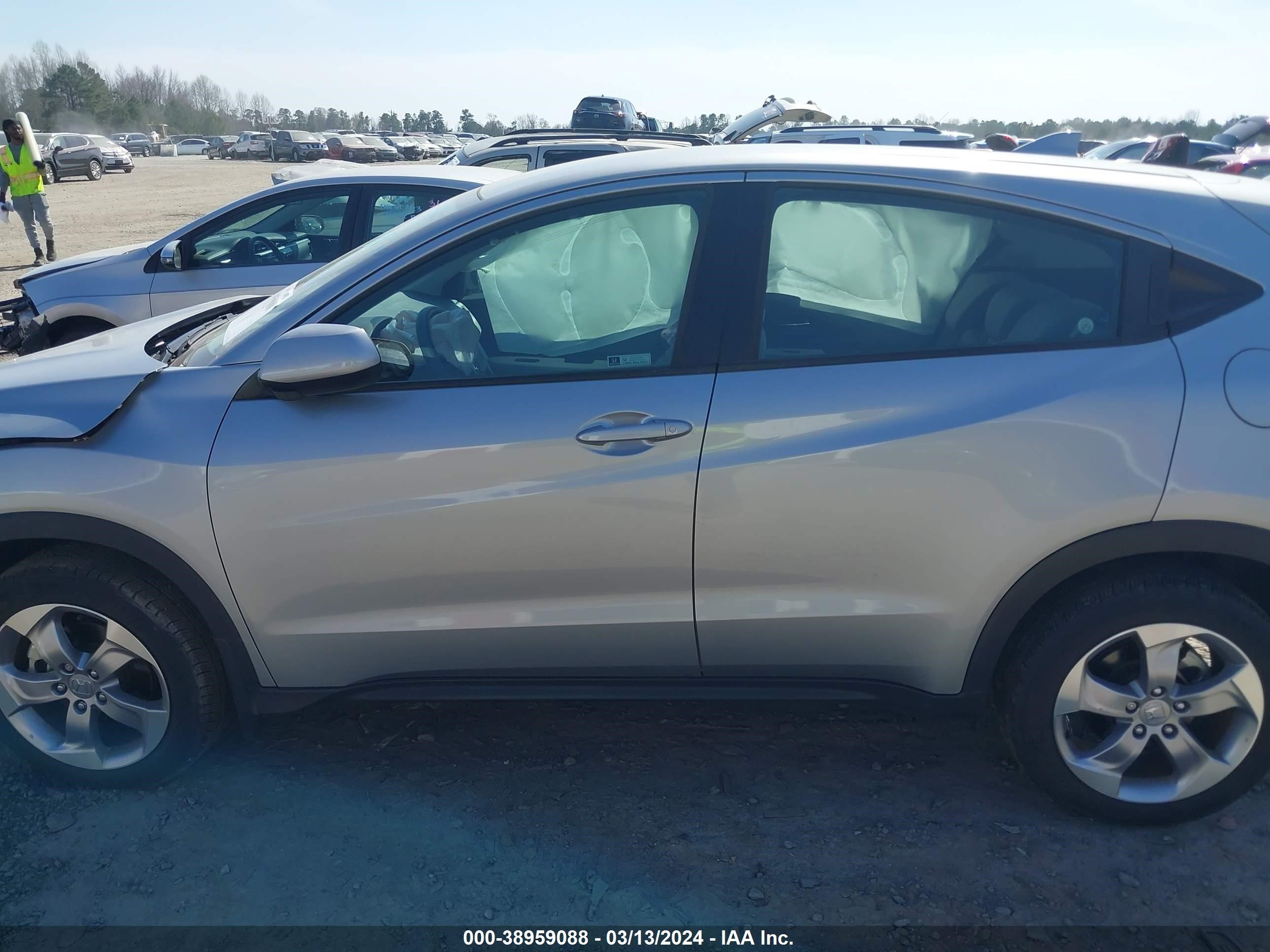 Photo 13 VIN: 3CZRU5H37NM728498 - HONDA HR-V 