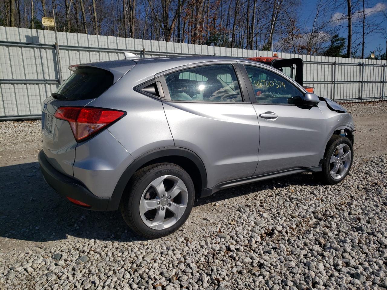 Photo 2 VIN: 3CZRU5H38JM722820 - HONDA HR-V 