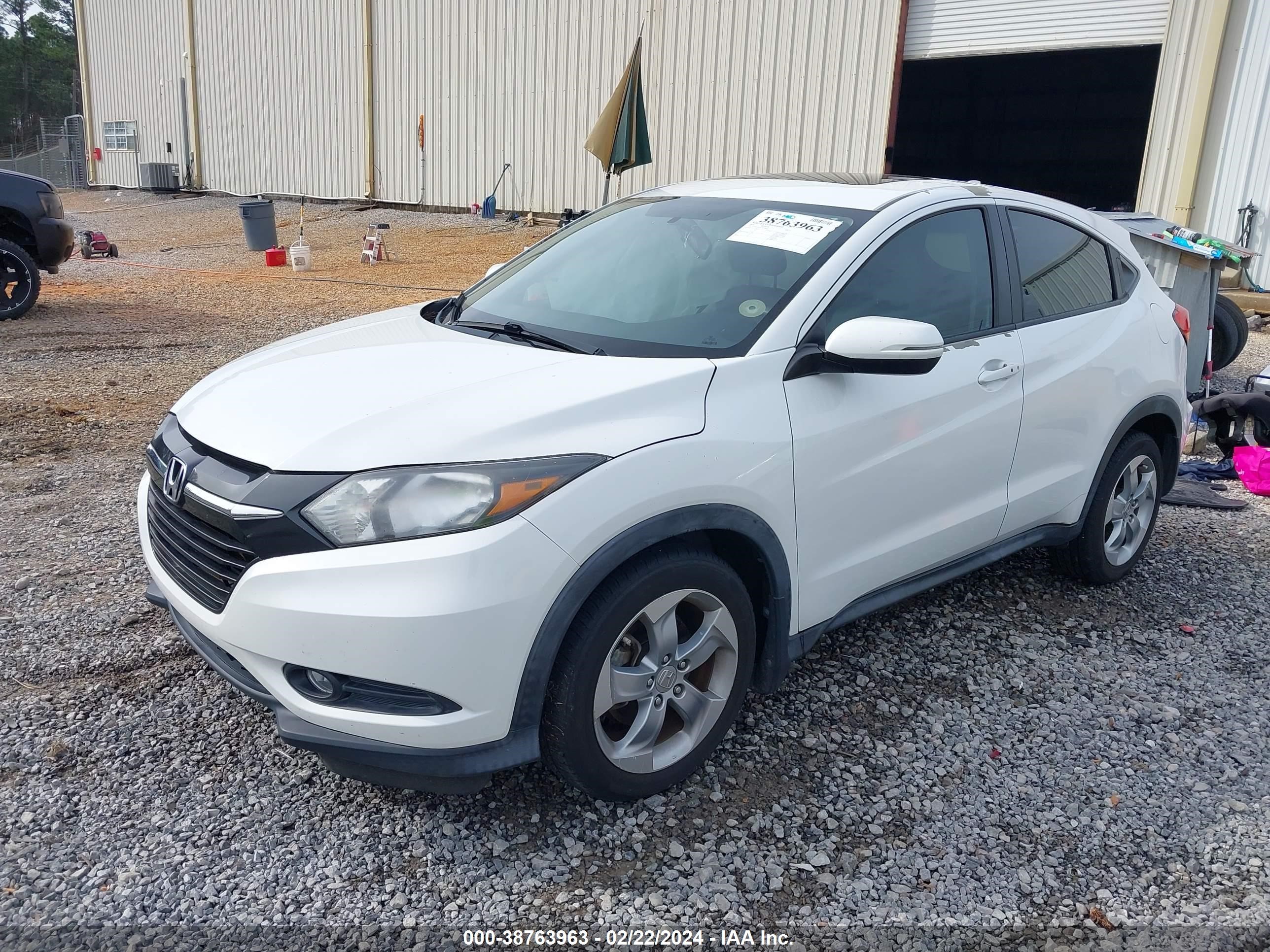 Photo 1 VIN: 3CZRU5H52GM748369 - HONDA HR-V 