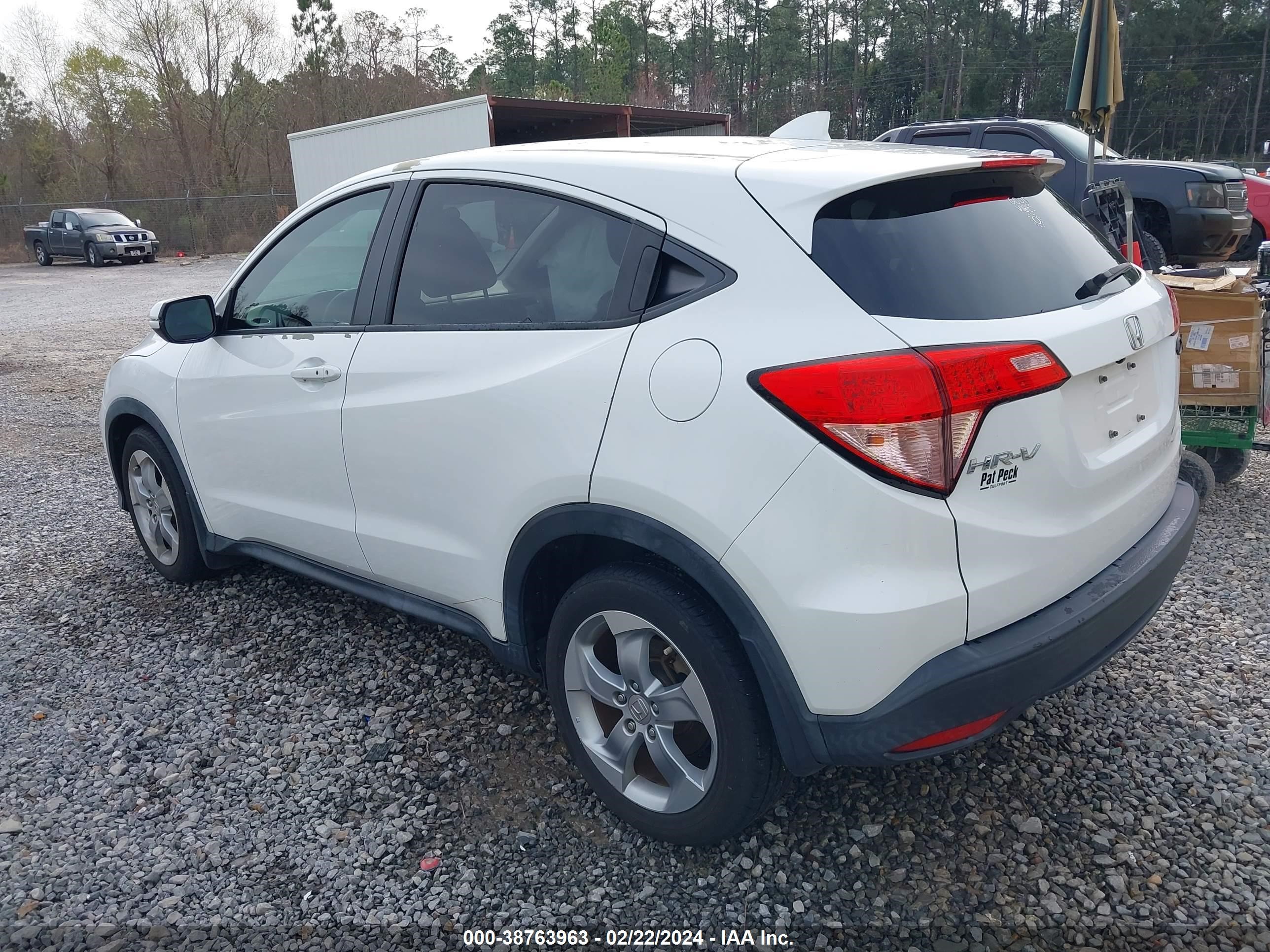 Photo 2 VIN: 3CZRU5H52GM748369 - HONDA HR-V 