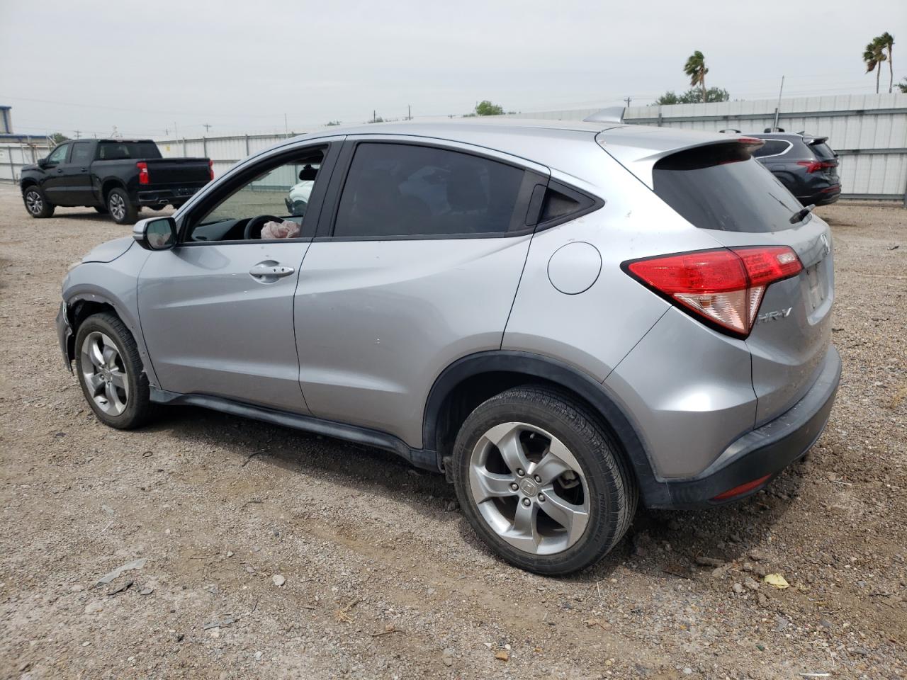 Photo 1 VIN: 3CZRU5H52HM715275 - HONDA HR-V 