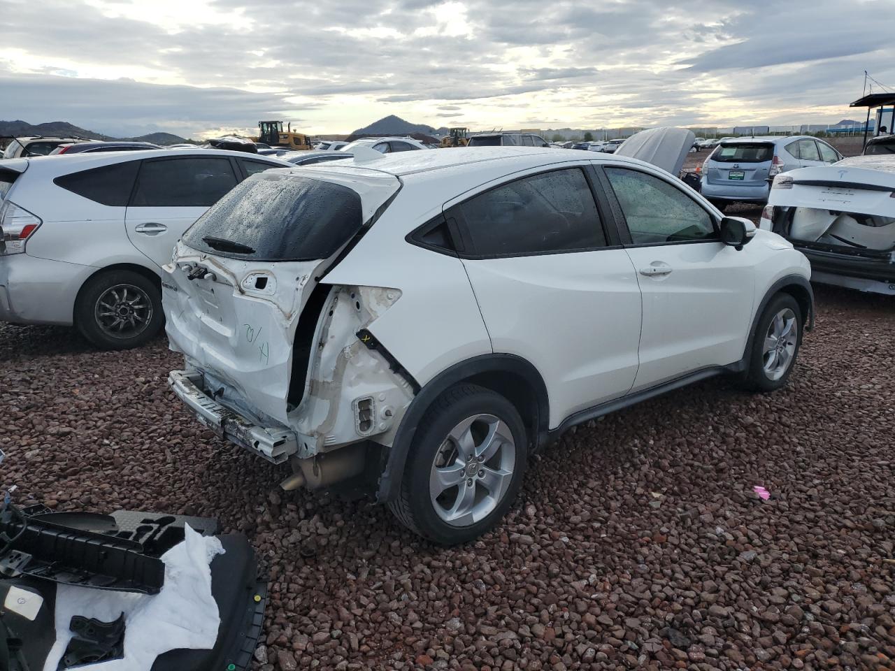 Photo 2 VIN: 3CZRU5H53GM735646 - HONDA HR-V 