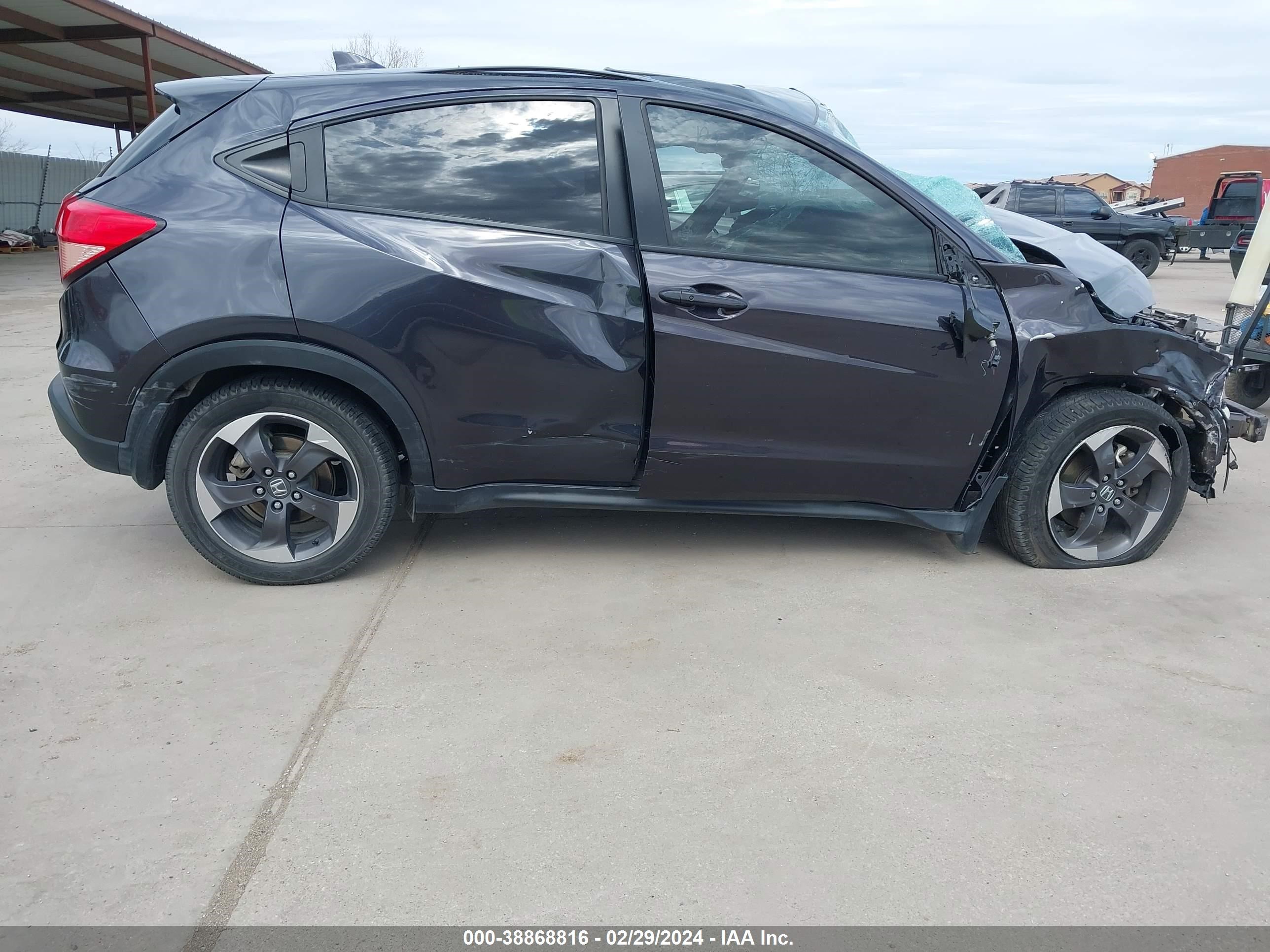 Photo 12 VIN: 3CZRU5H54JM709547 - HONDA HR-V 