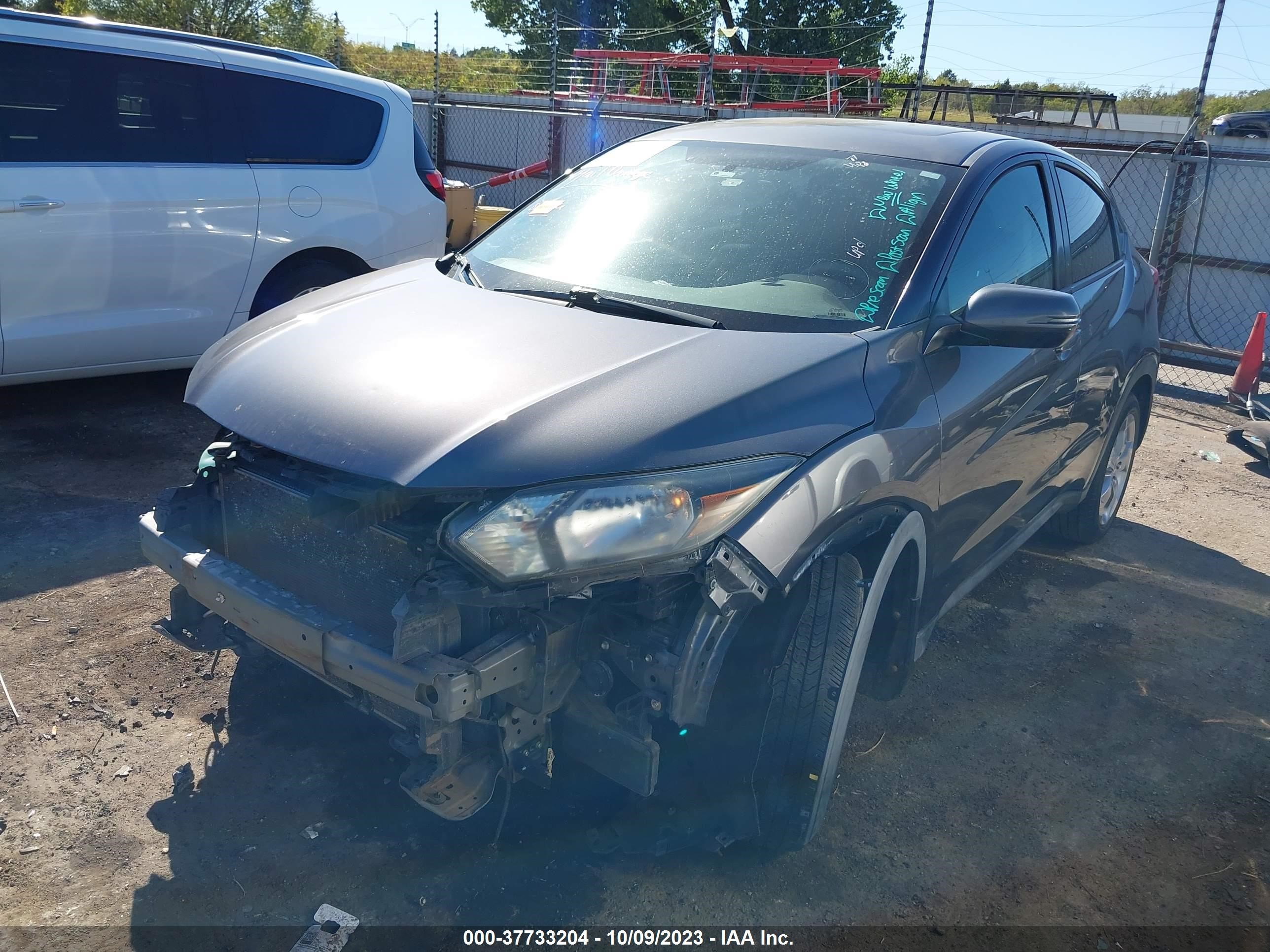 Photo 1 VIN: 3CZRU5H56GM742901 - HONDA HR-V 