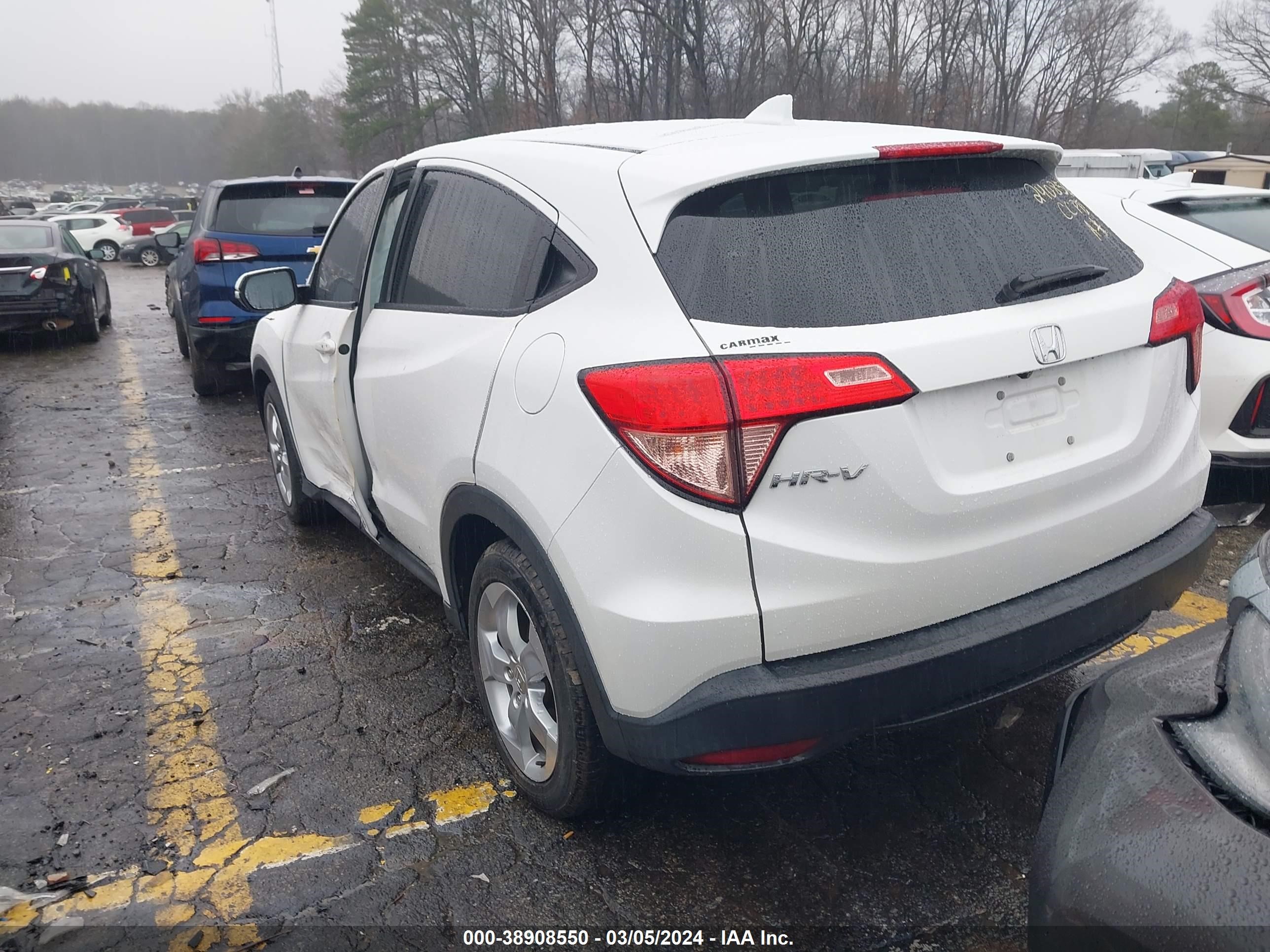 Photo 2 VIN: 3CZRU5H57GM733625 - HONDA HR-V 