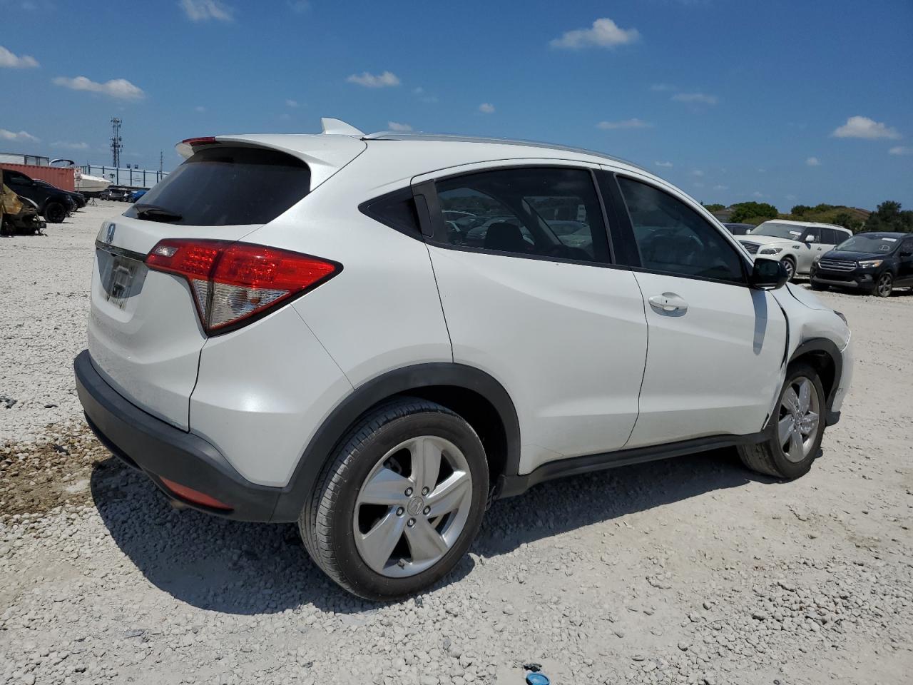 Photo 2 VIN: 3CZRU5H57KM711648 - HONDA HR-V 