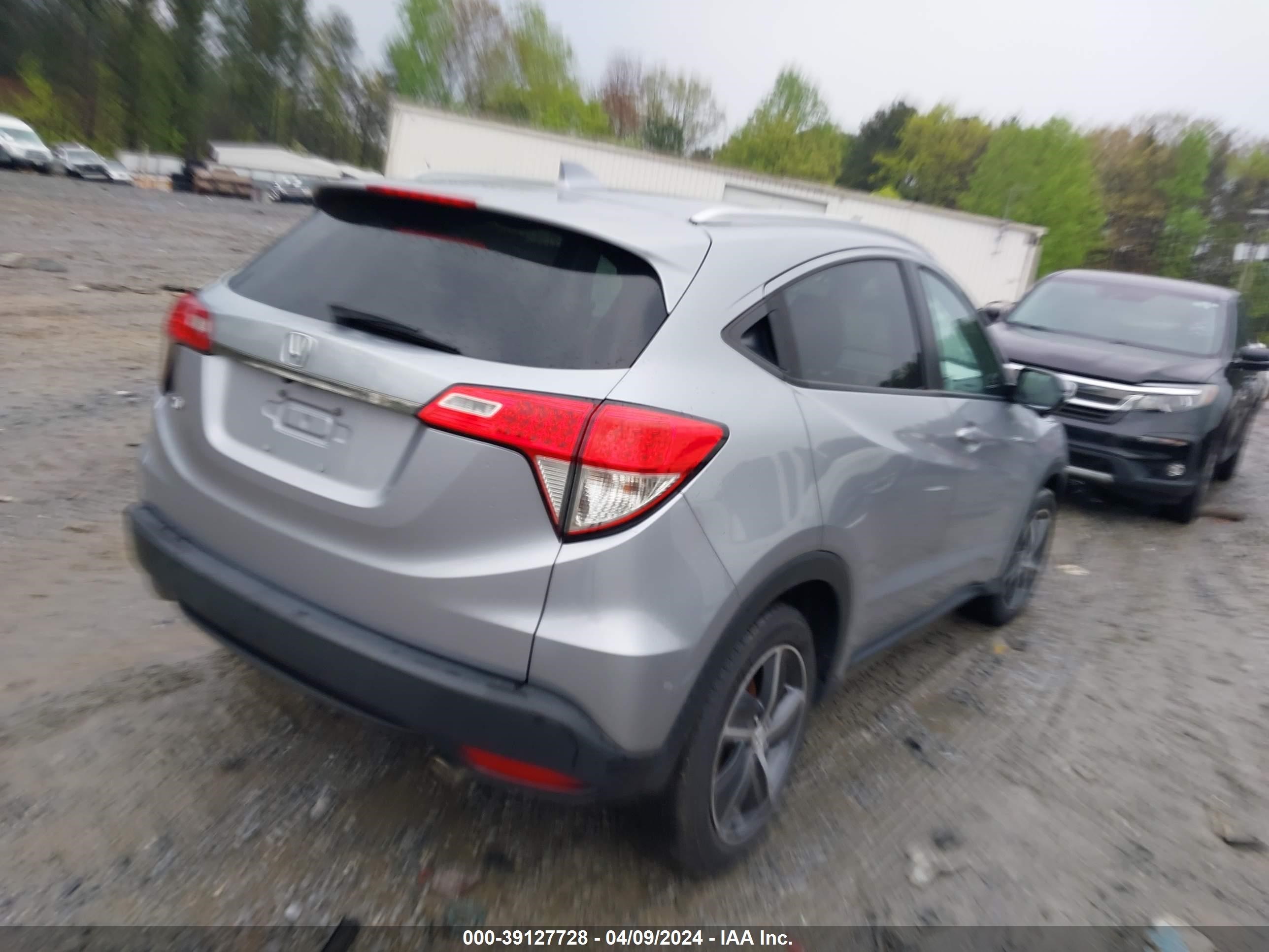 Photo 3 VIN: 3CZRU5H59MM705160 - HONDA HR-V 