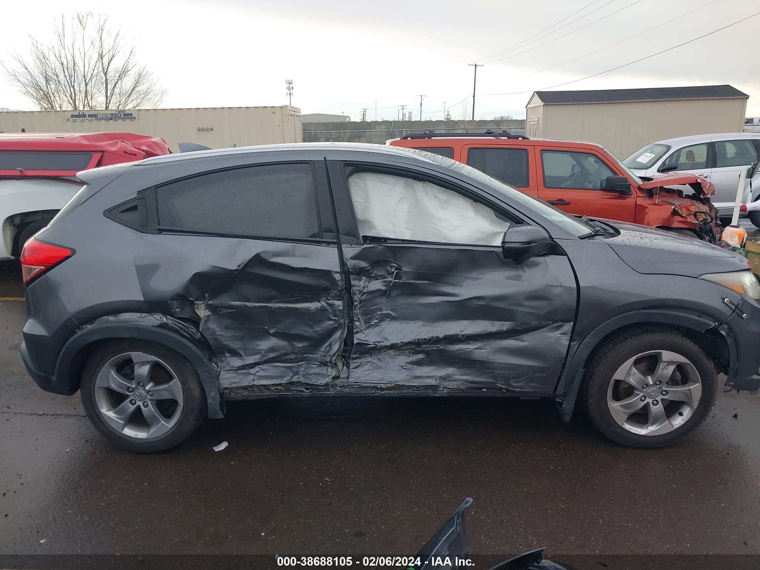 Photo 12 VIN: 3CZRU5H73HM724262 - HONDA HR-V 