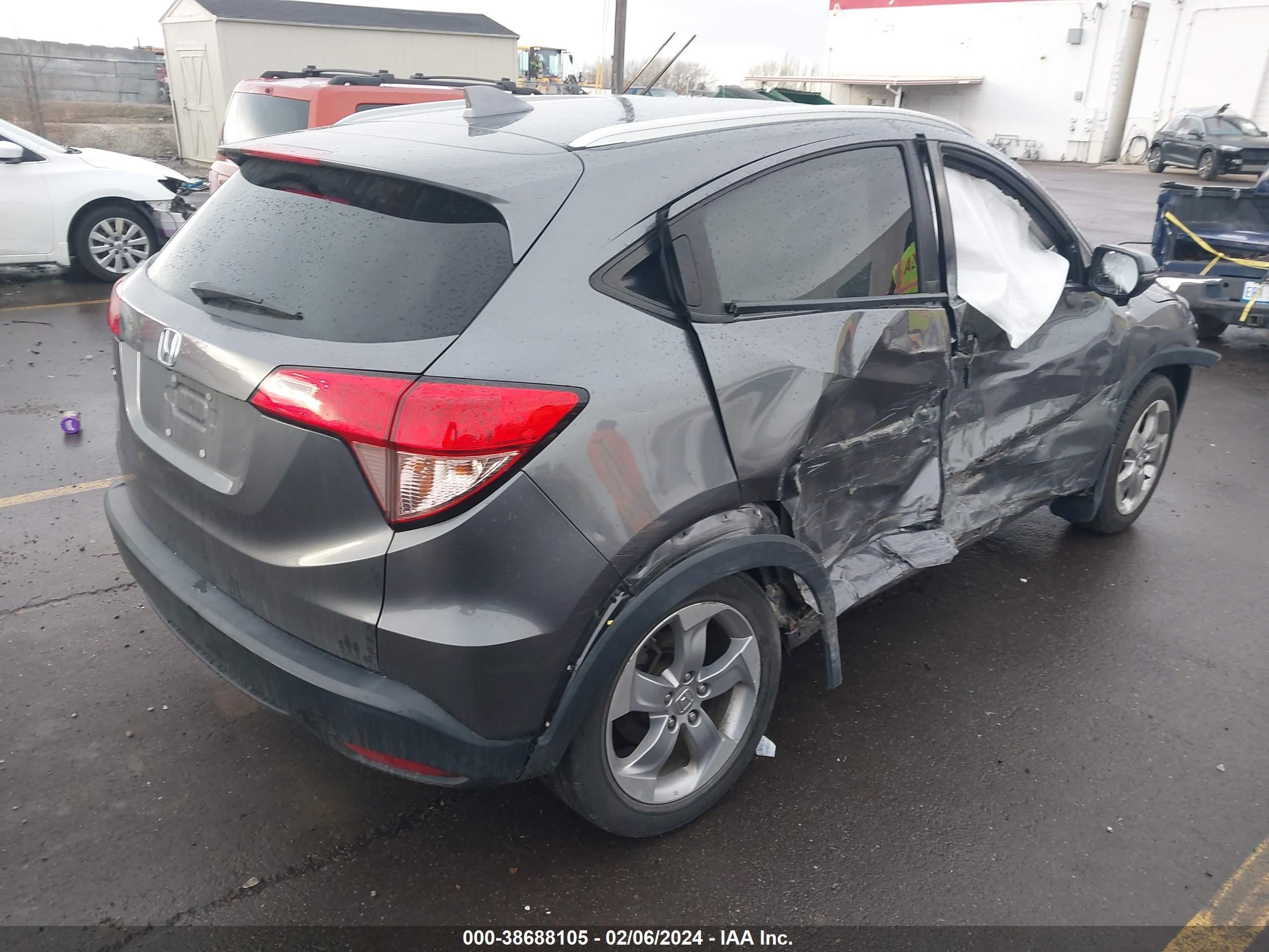 Photo 3 VIN: 3CZRU5H73HM724262 - HONDA HR-V 