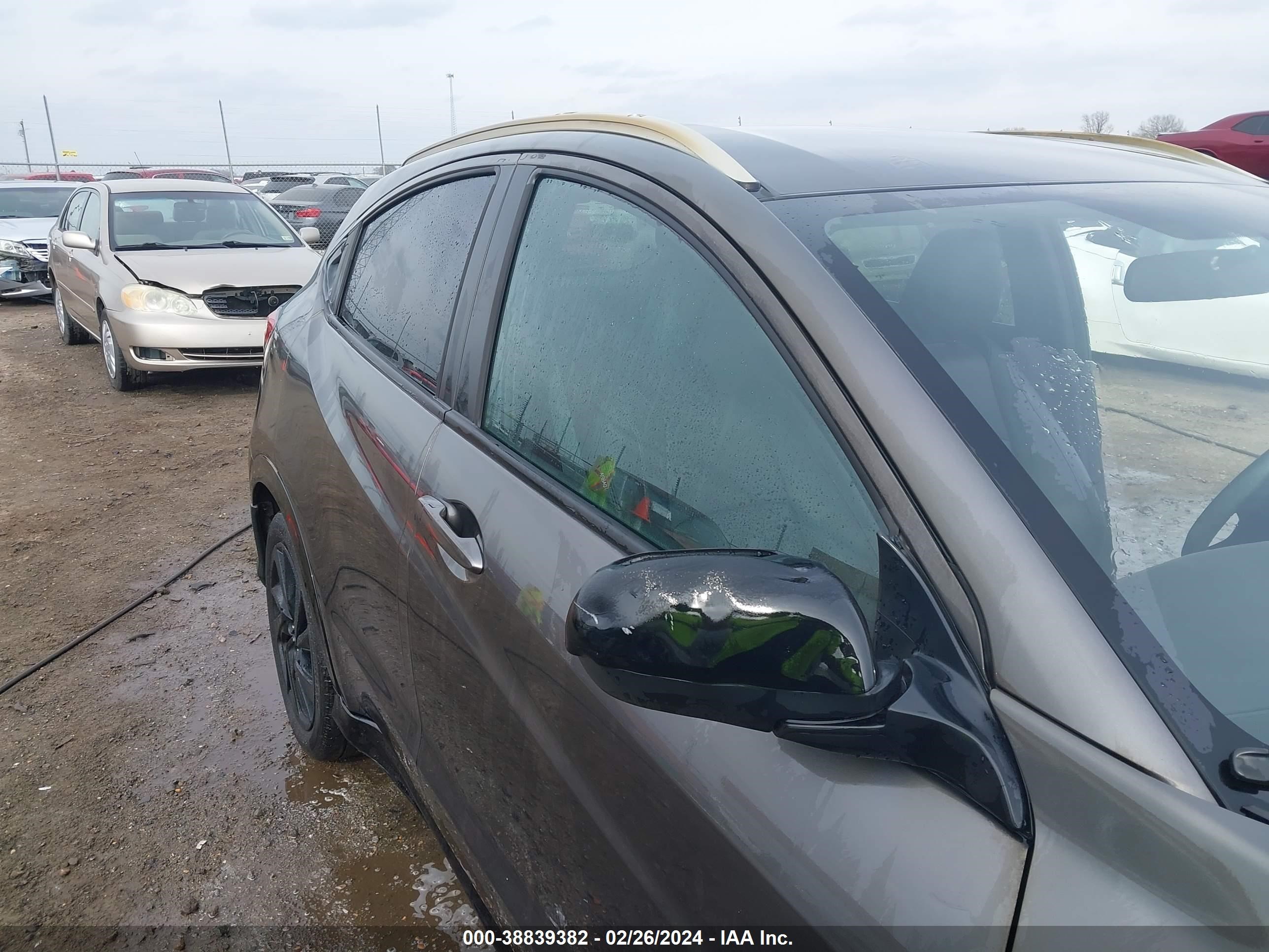 Photo 11 VIN: 3CZRU6H12NM755550 - HONDA HR-V 