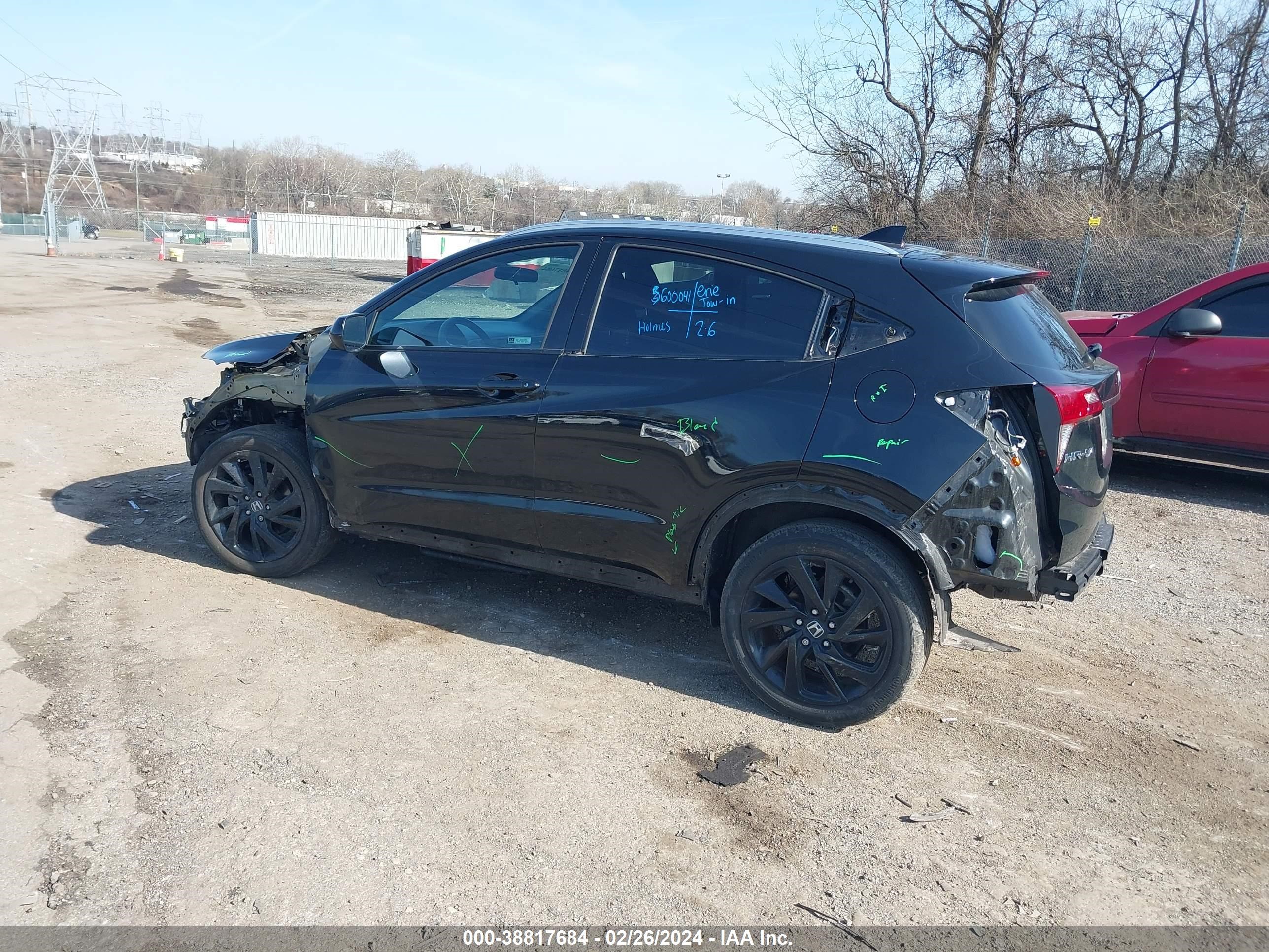 Photo 2 VIN: 3CZRU6H17MM750021 - HONDA HR-V 