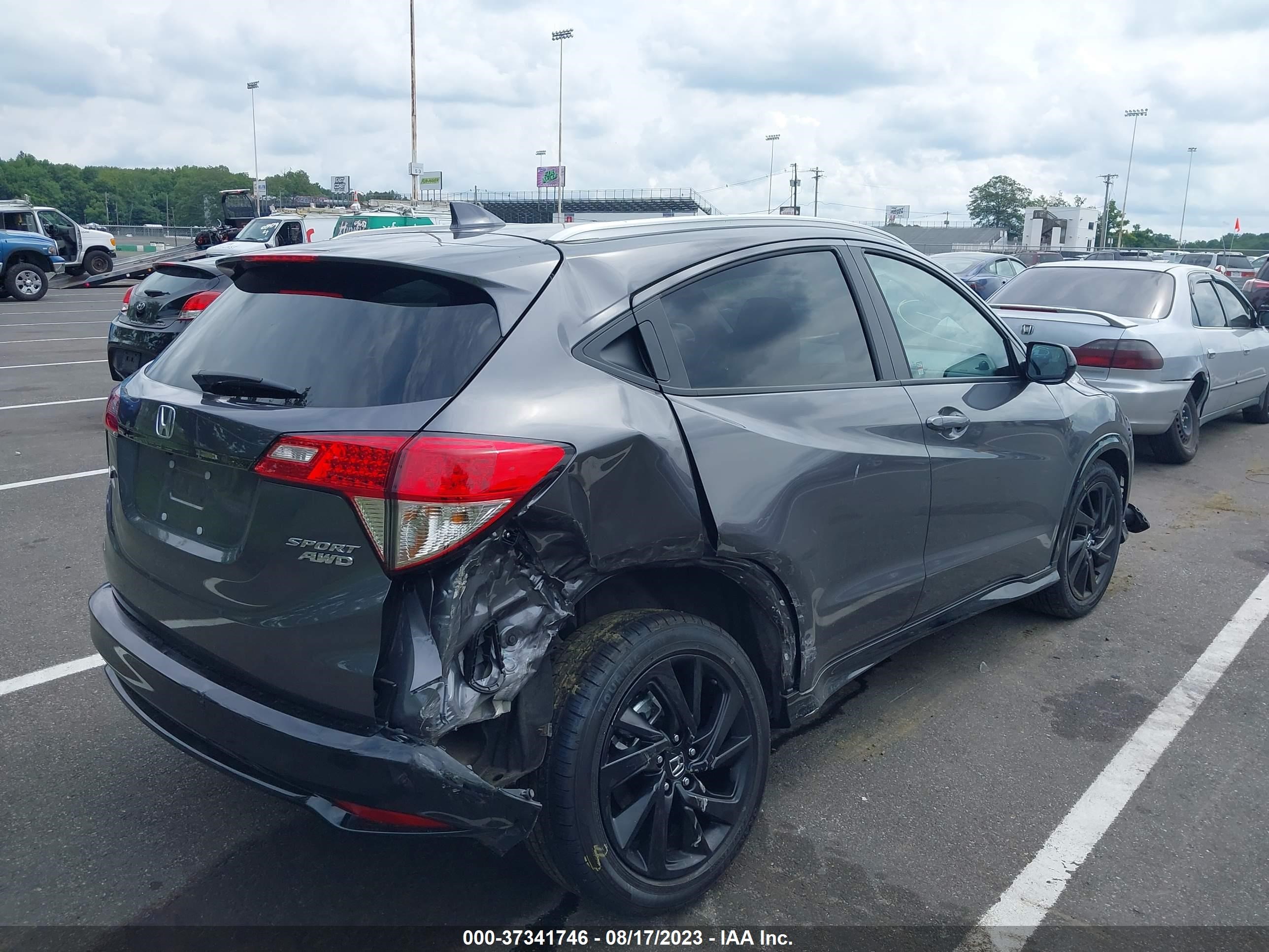 Photo 3 VIN: 3CZRU6H17NM753213 - HONDA HR-V 