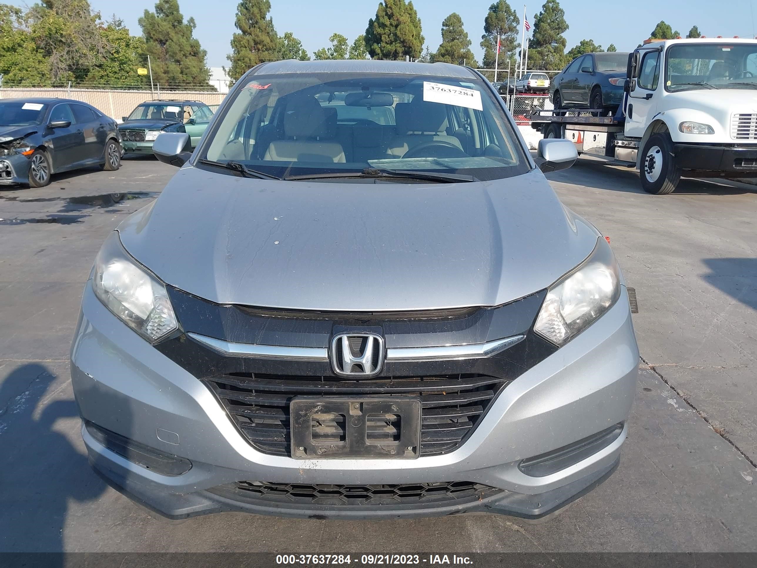 Photo 11 VIN: 3CZRU6H30HG703659 - HONDA HR-V 