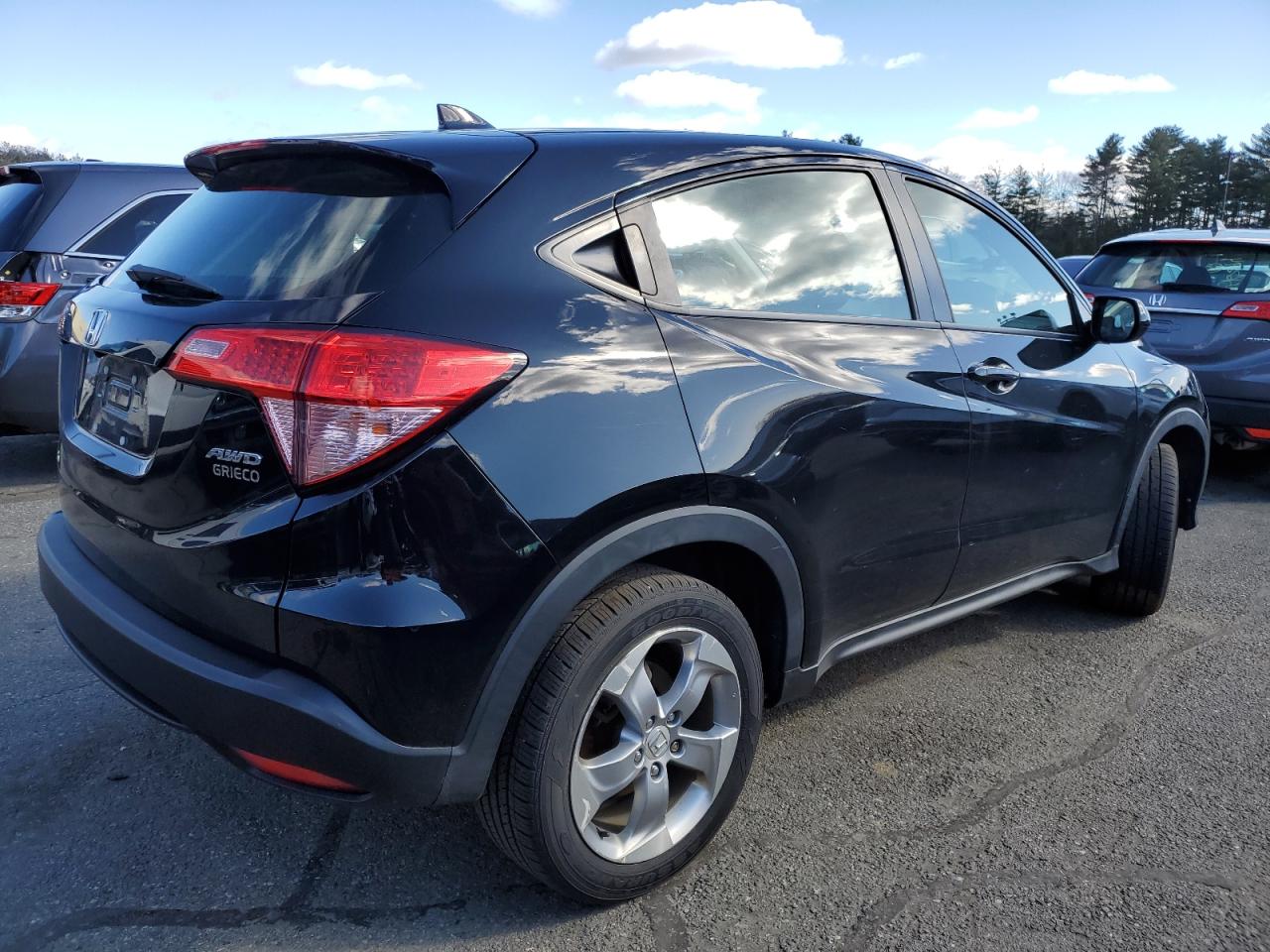 Photo 2 VIN: 3CZRU6H30JG708723 - HONDA HR-V 