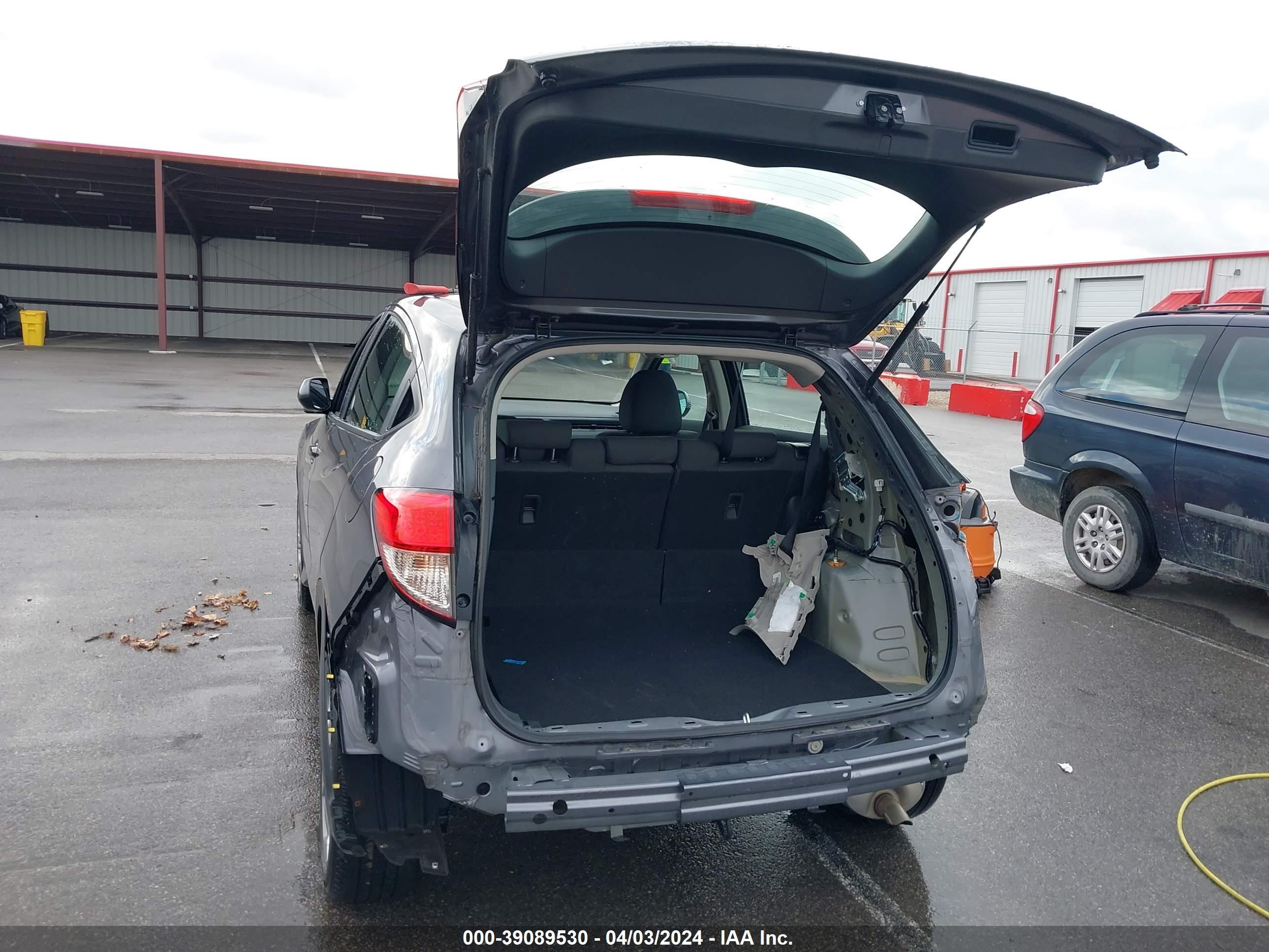 Photo 2 VIN: 3CZRU6H30NM769044 - HONDA HR-V 