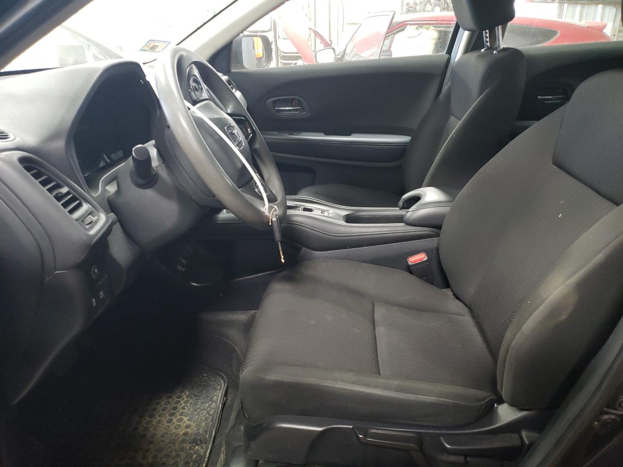 Photo 6 VIN: 3CZRU6H31JG715292 - HONDA HR-V 