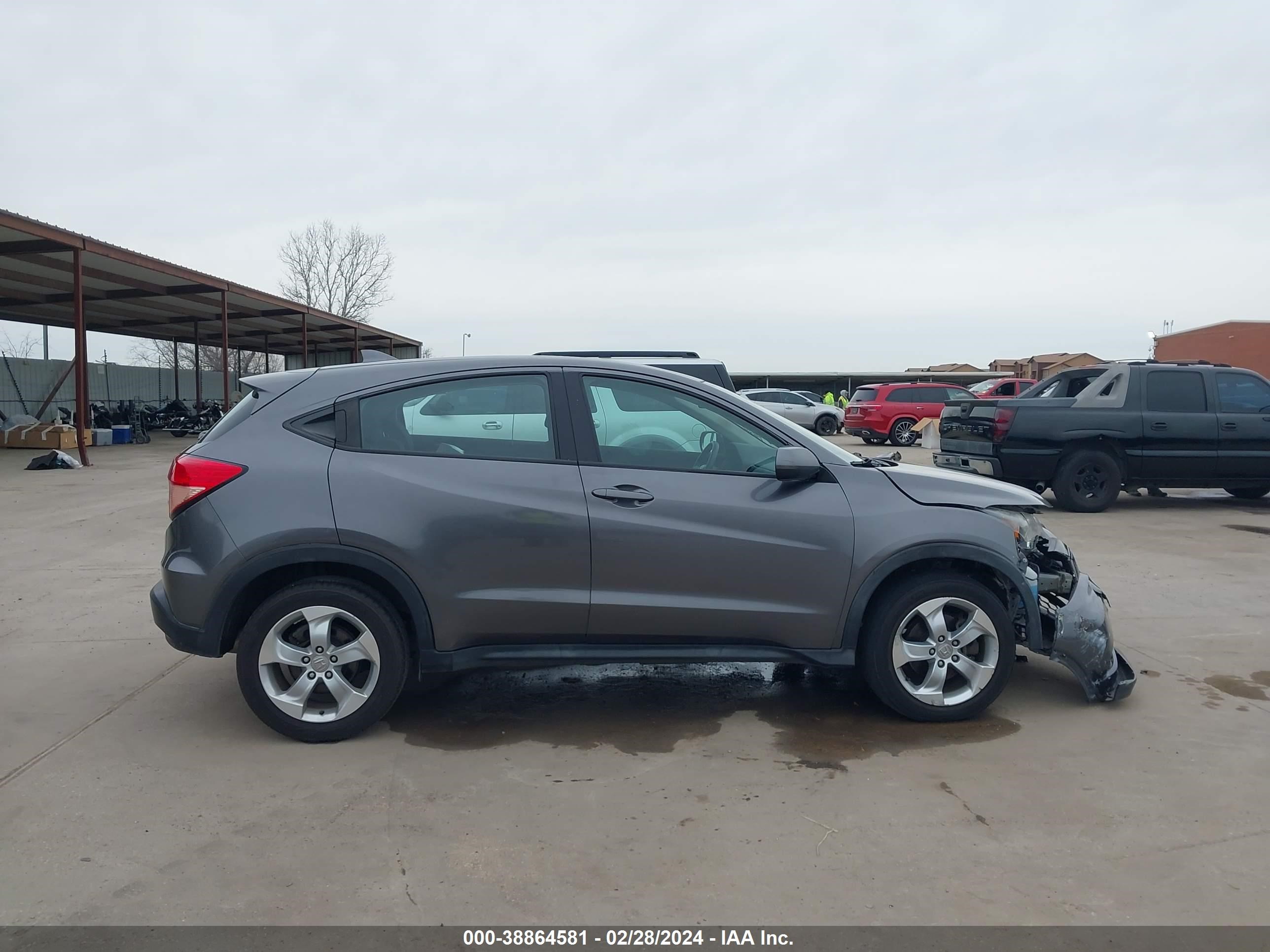 Photo 12 VIN: 3CZRU6H32GM748053 - HONDA HR-V 