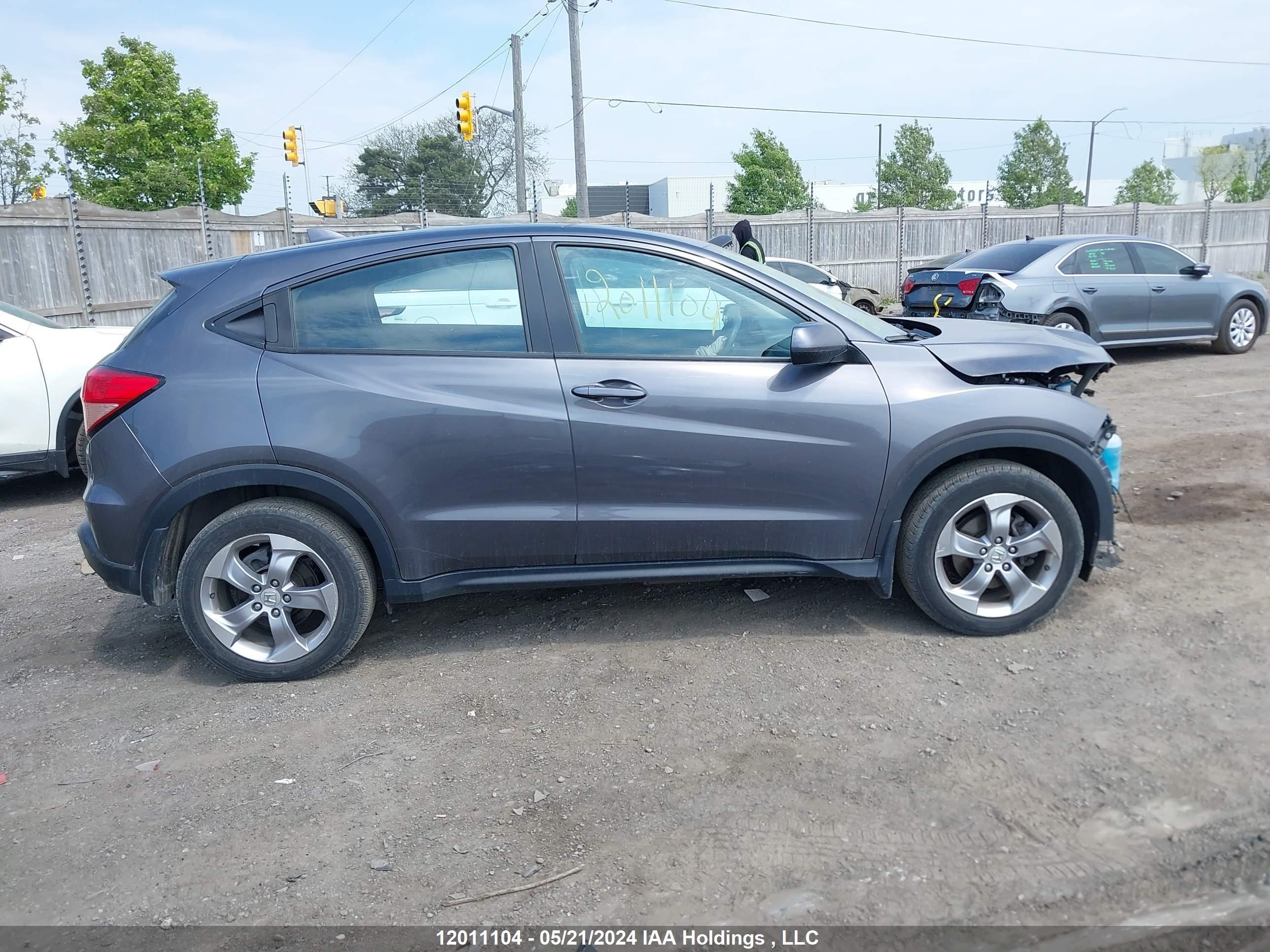 Photo 13 VIN: 3CZRU6H32JM103703 - HONDA HR-V 