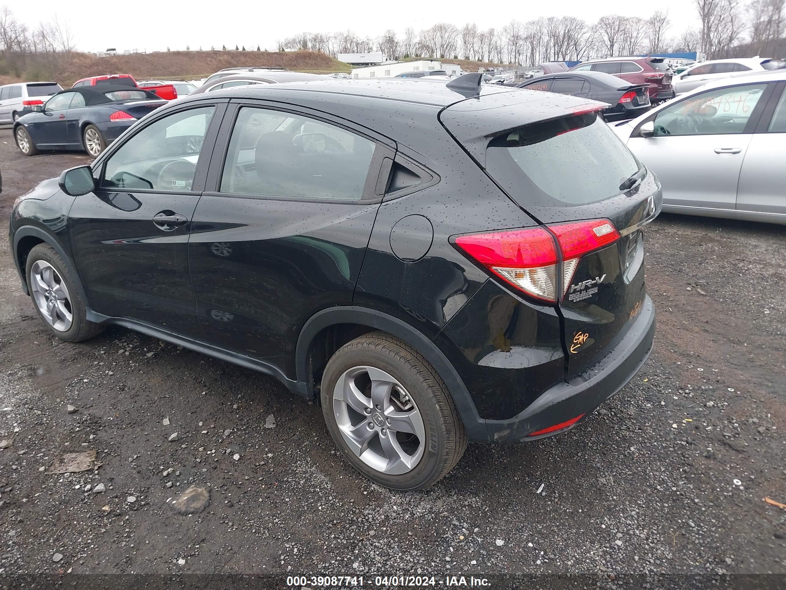 Photo 2 VIN: 3CZRU6H33KG724917 - HONDA HR-V 