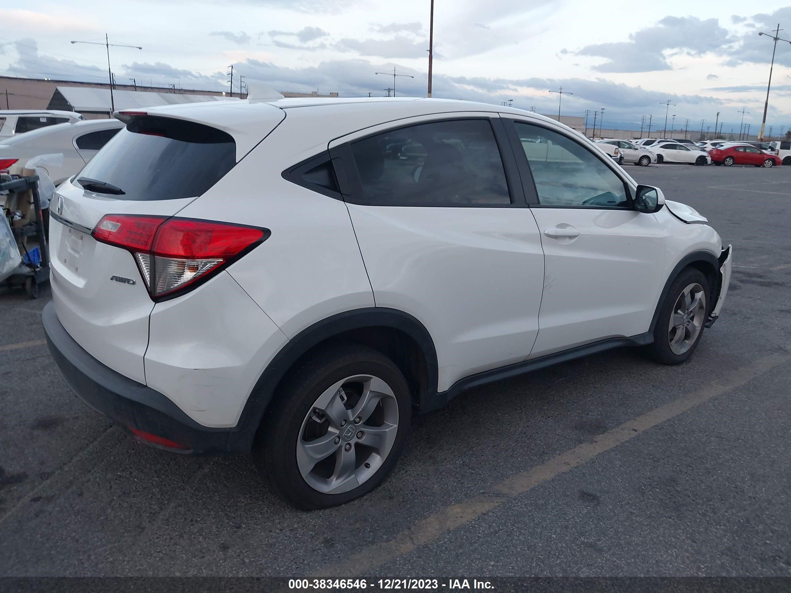 Photo 3 VIN: 3CZRU6H33NM718802 - HONDA HR-V 