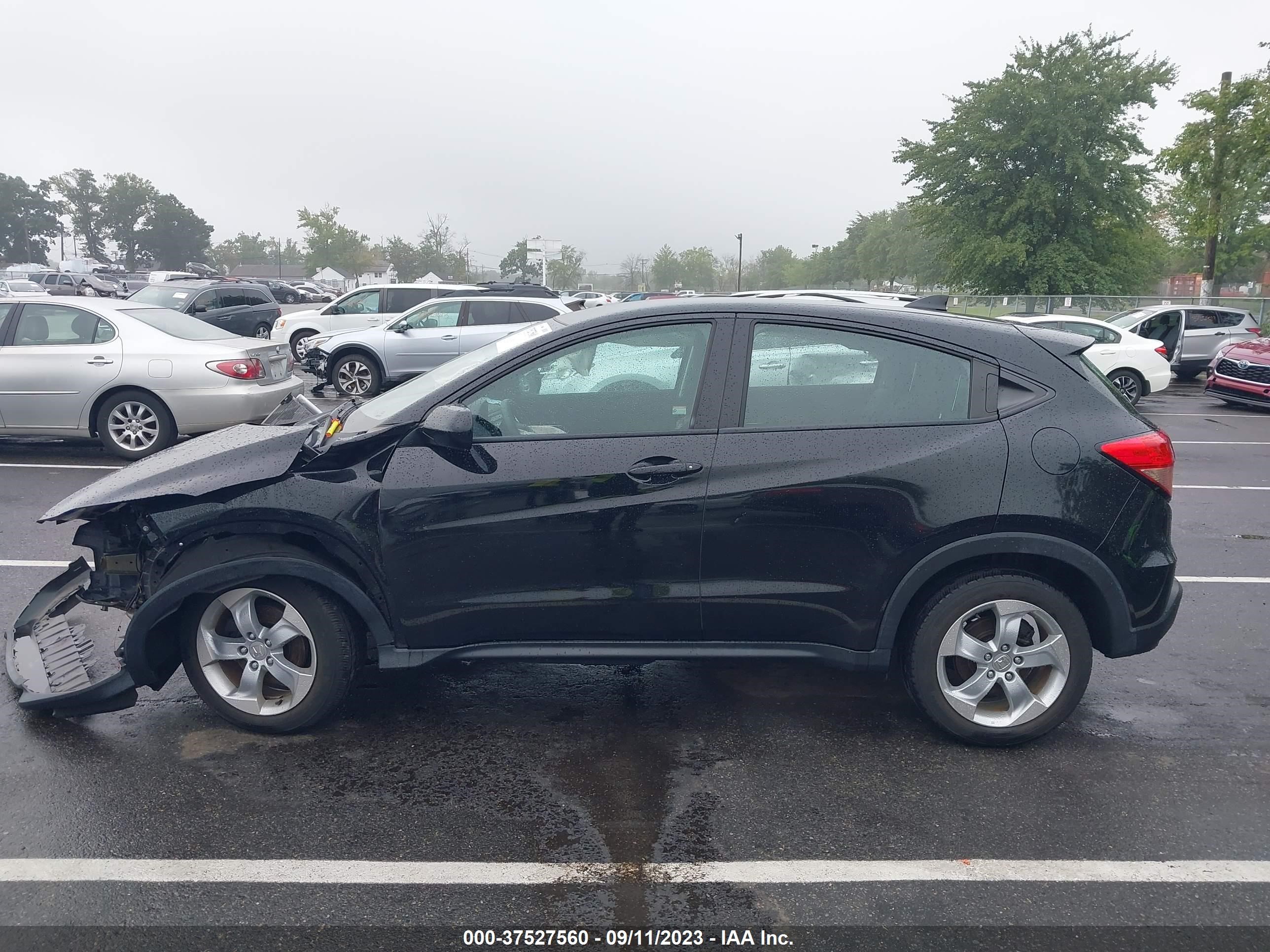 Photo 13 VIN: 3CZRU6H38GM732973 - HONDA HR-V 