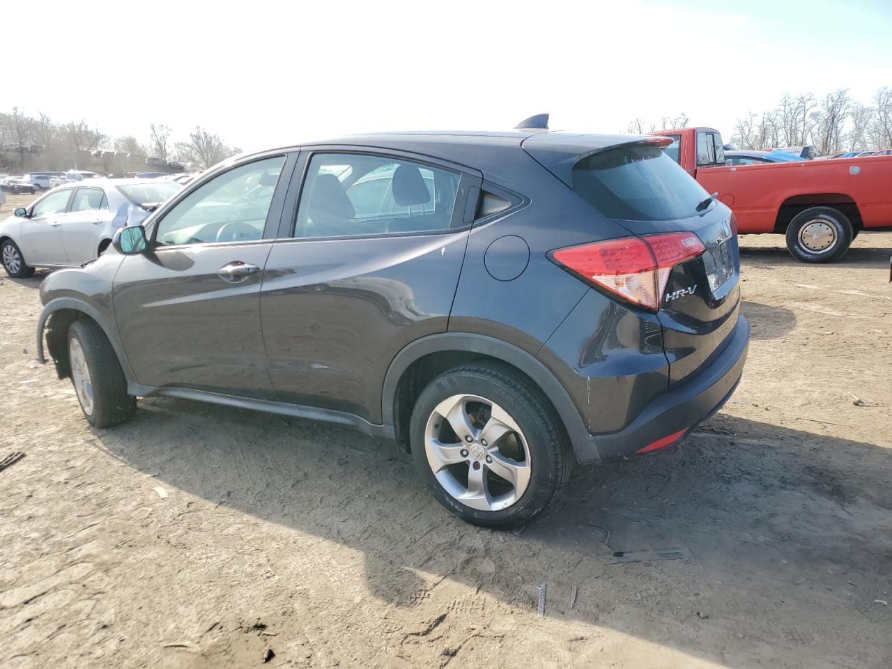 Photo 1 VIN: 3CZRU6H38JG702376 - HONDA HR-V 