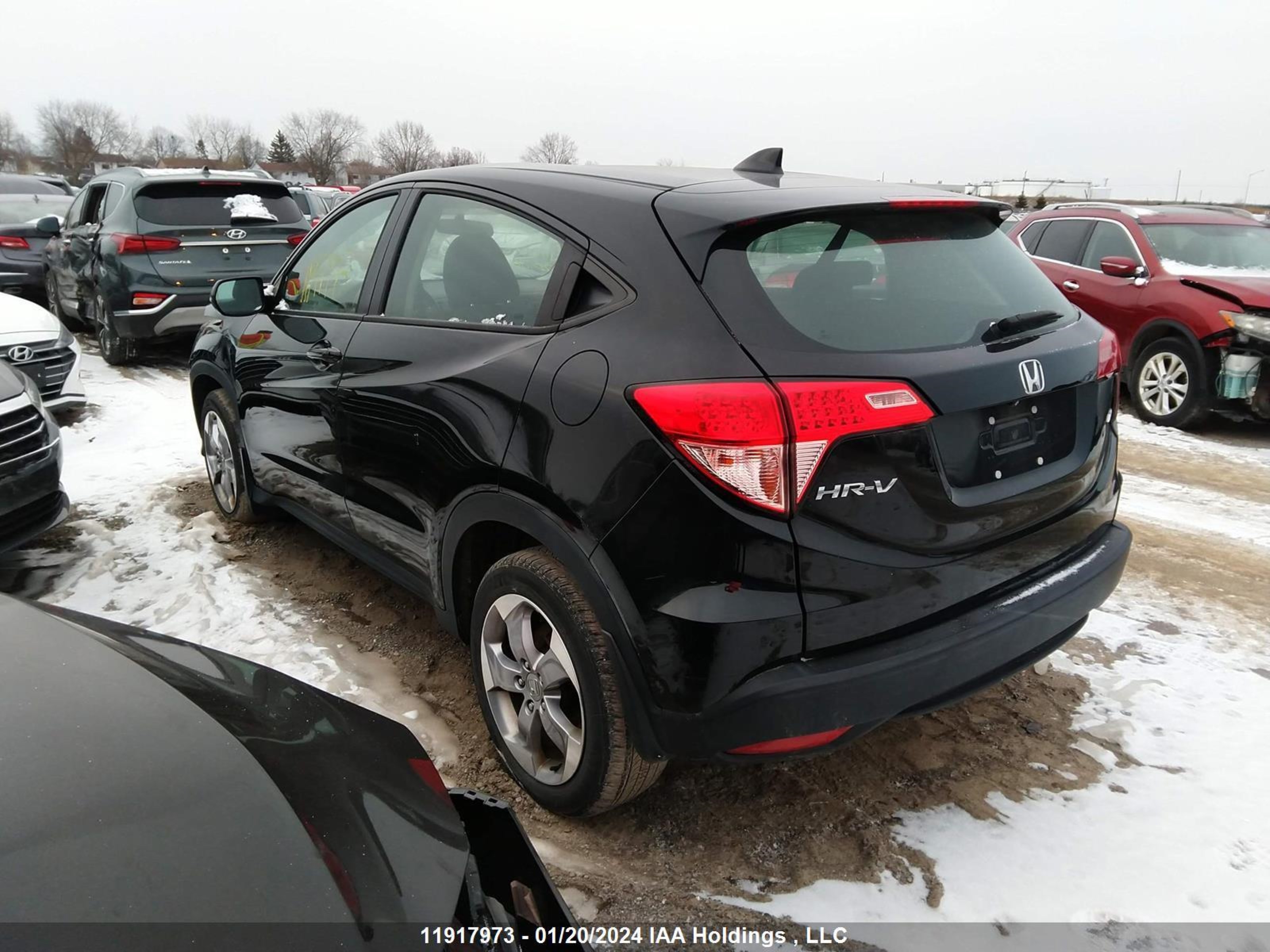 Photo 2 VIN: 3CZRU6H38JM105004 - HONDA HR-V 