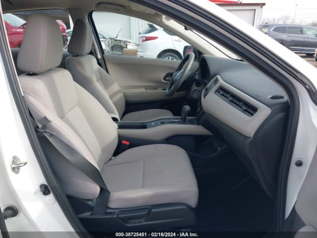 Photo 4 VIN: 3CZRU6H38JM714206 - HONDA HR-V 