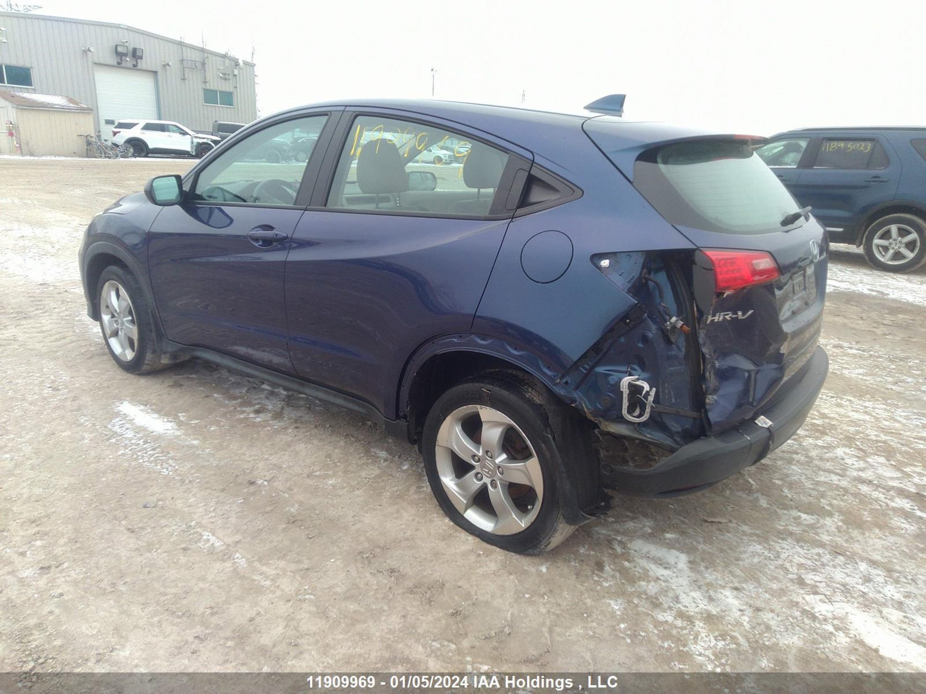 Photo 2 VIN: 3CZRU6H39GM108938 - HONDA HR-V 