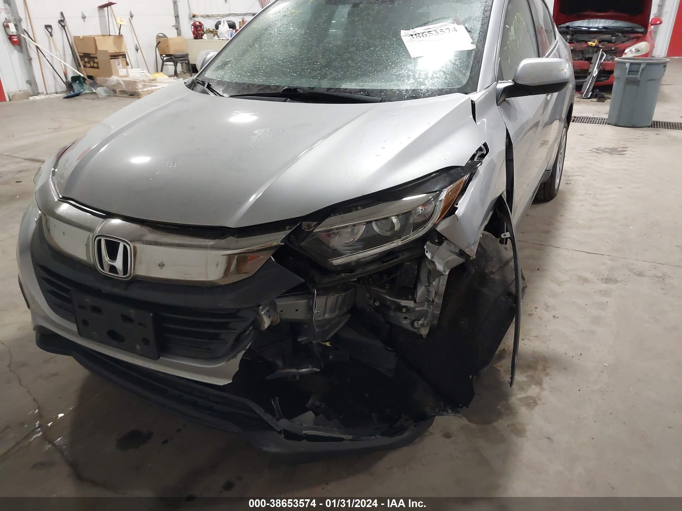 Photo 5 VIN: 3CZRU6H39KG727708 - HONDA HR-V 